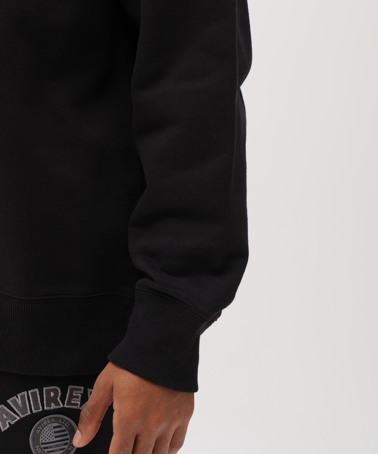 《直営店限定》VARSITY FLAG CREW NECK SWEAT