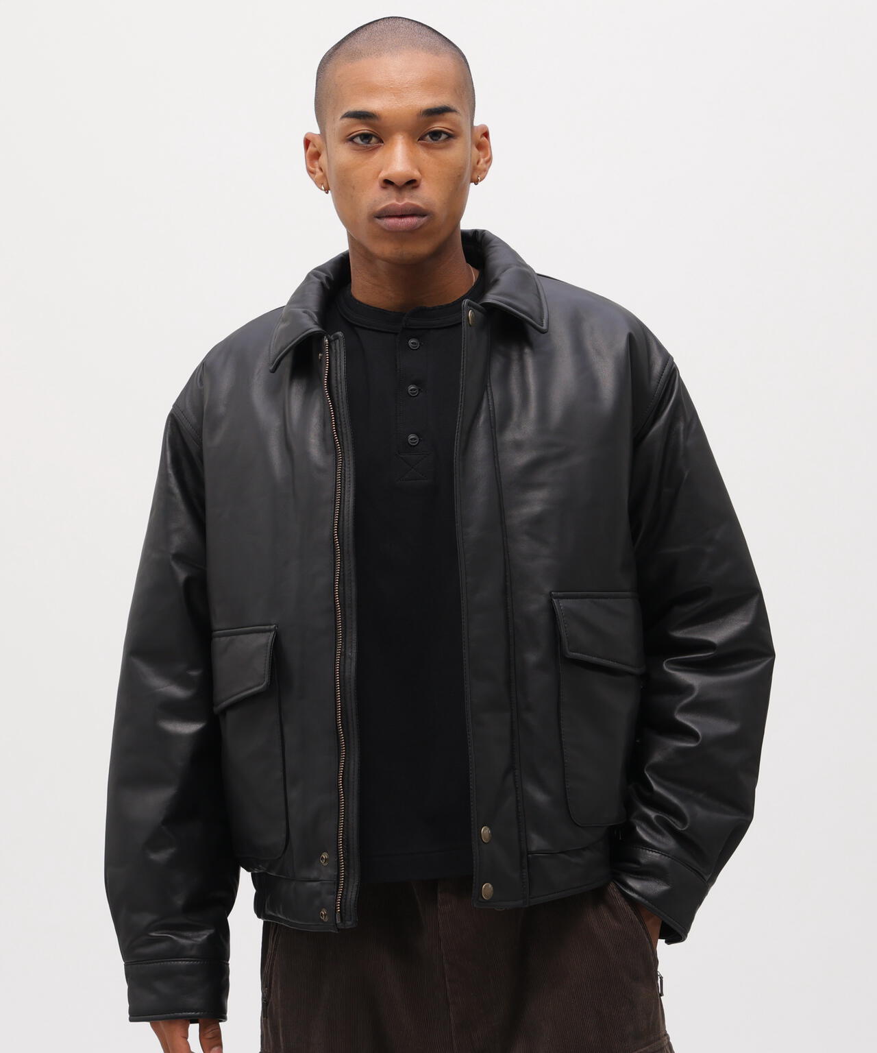 《AVIREX × Eddie Bauer》LIGHT LEATHER BOMBER JACKET