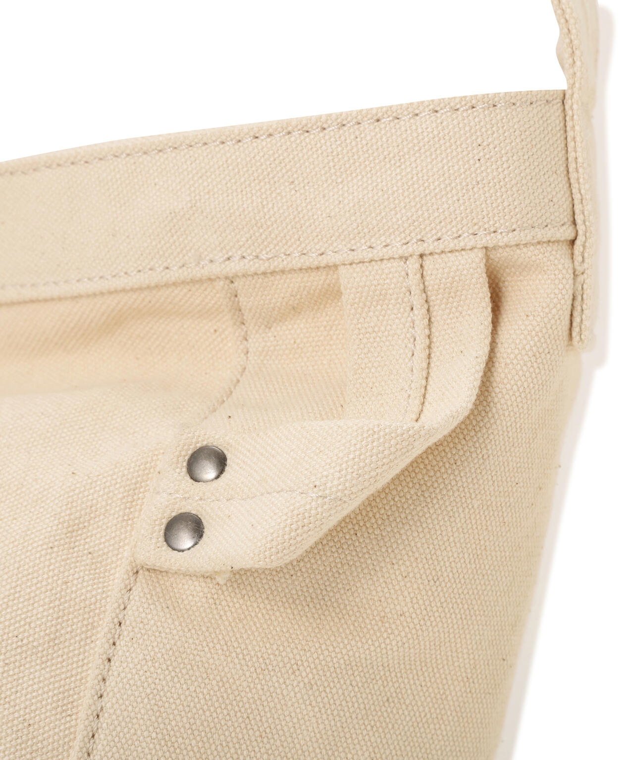 《AVIREX × UNIVERSAL OVERALL》POSTAL BAG