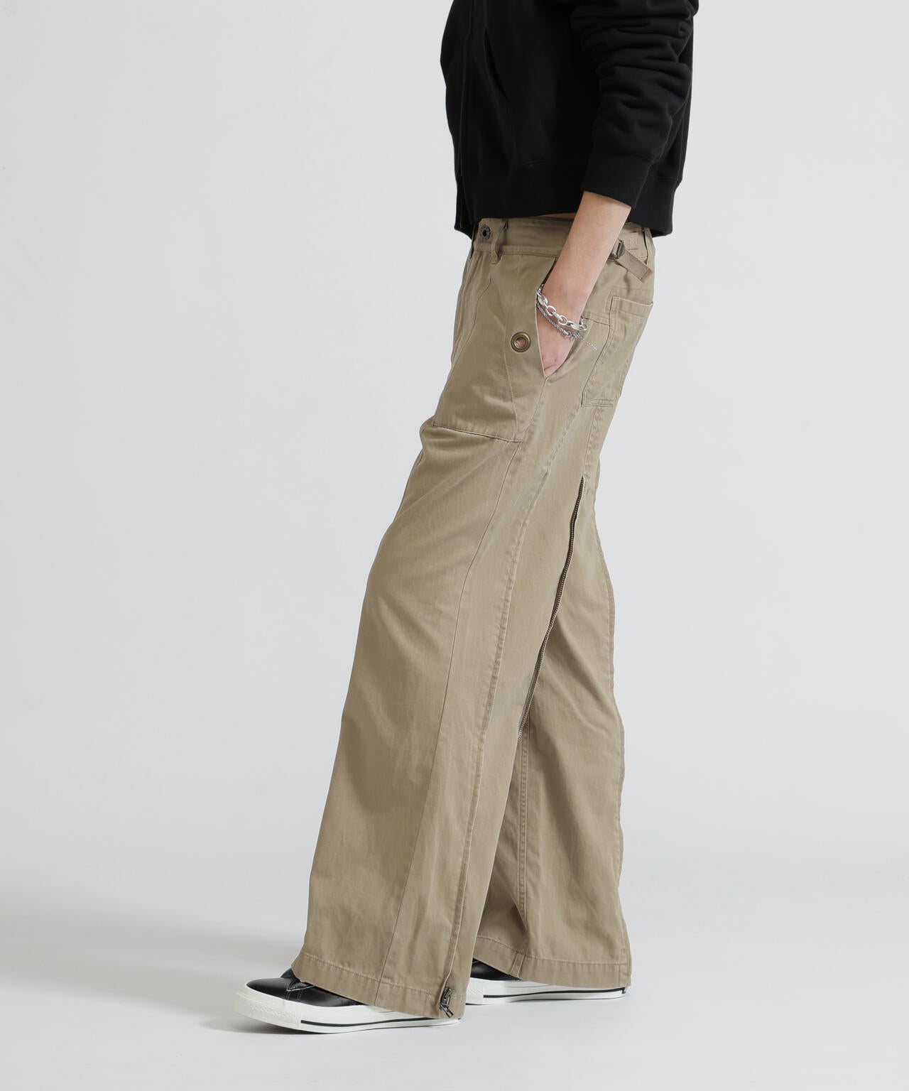 《NAVAL COLLECTION》POCKET DETAILE PANTS