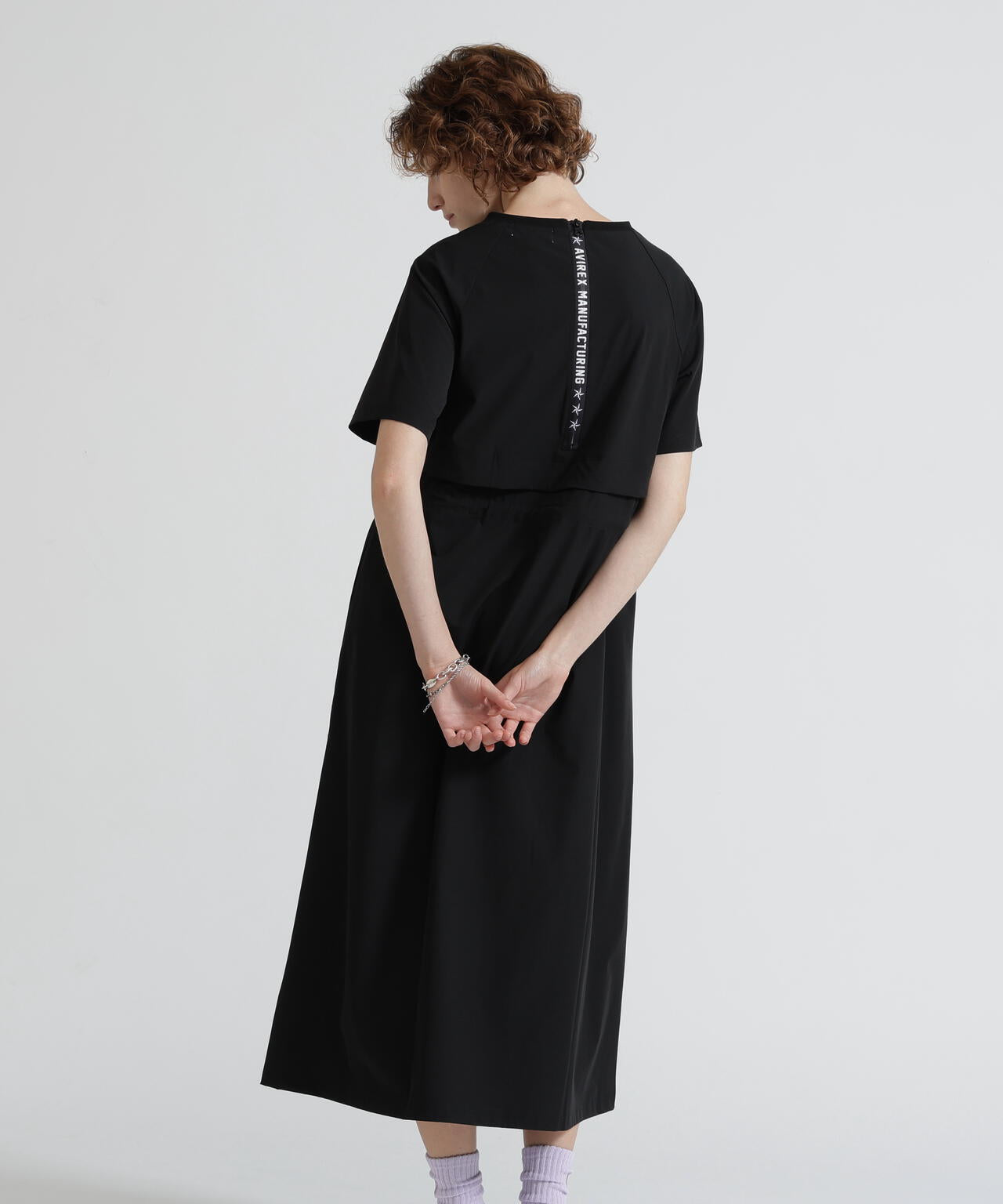 《直営店限定》RAGLAN SLEEVE LOGO PRINT ZIP ACTIVE ONE PIECE