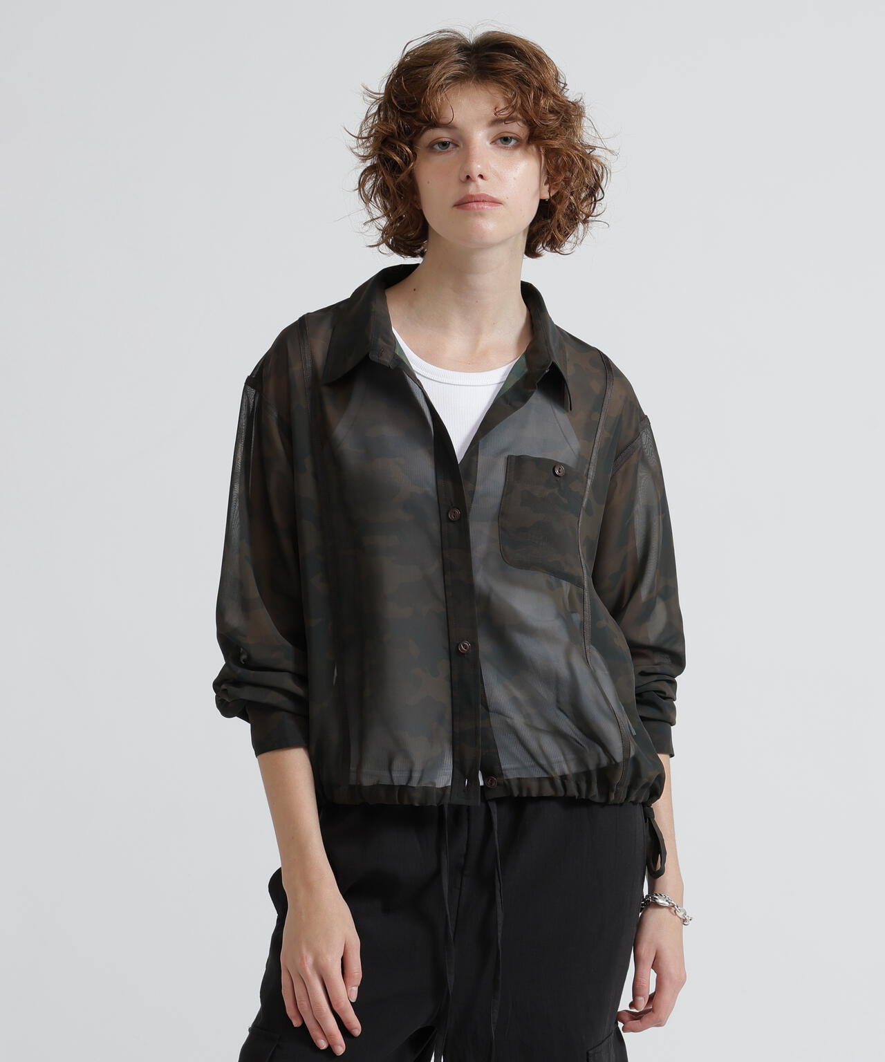 《直営店限定》CAMO PRINT SHEER SHIRT