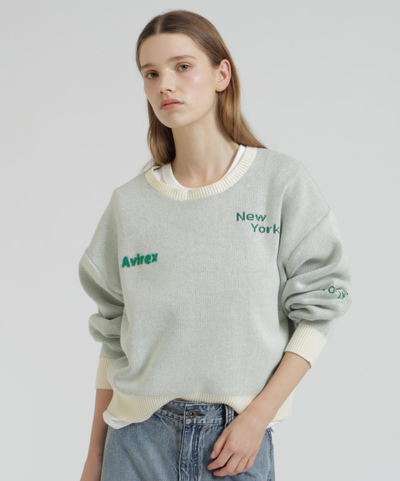 【直営店限定】LOGO JACQUARD AND EMBROIDERY TOPS