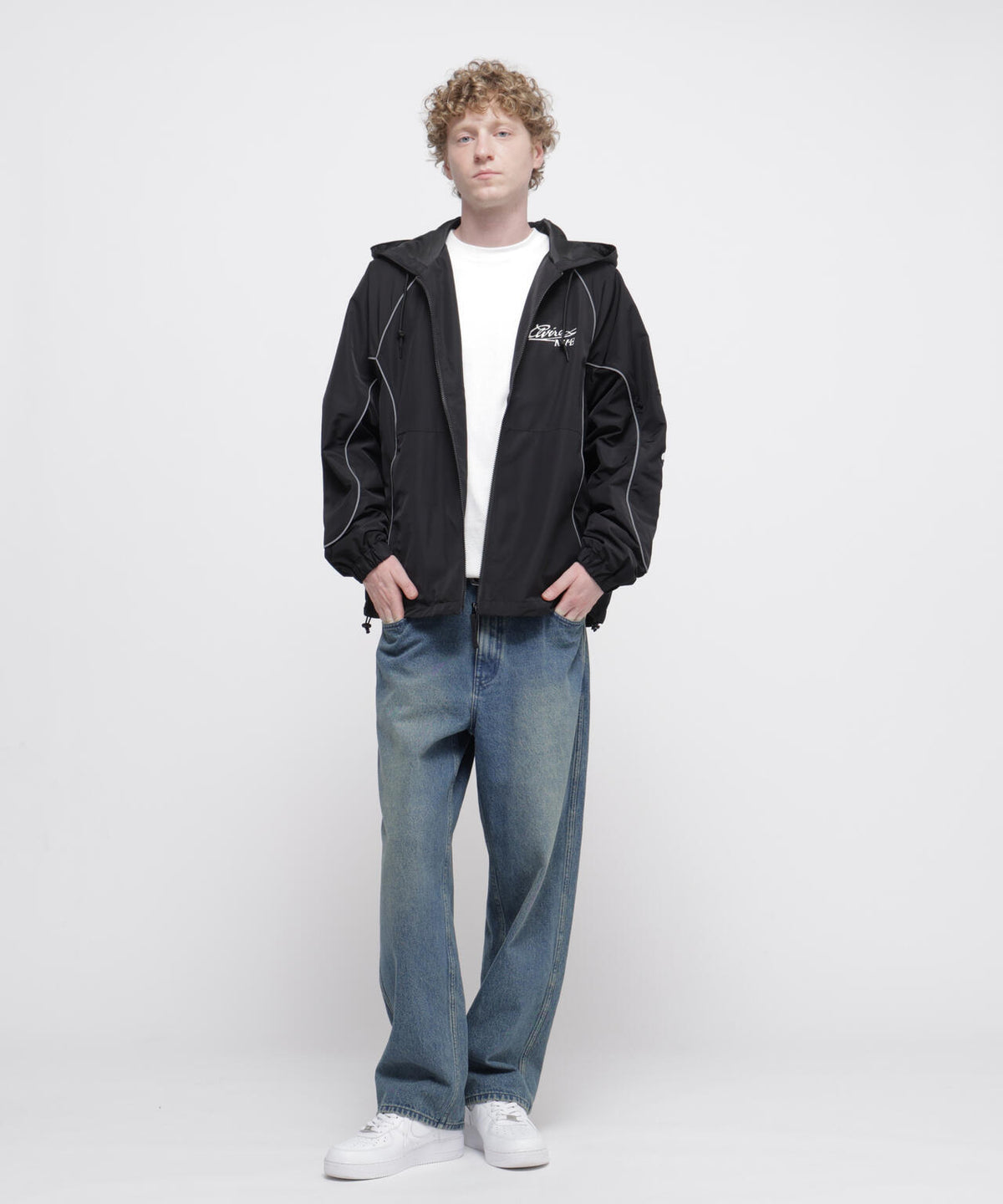 186cm B:92 W:74 H:91 着用サイズ：L
