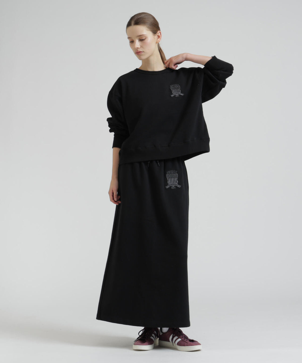 SIGNATURE VARSITY LOGO SWEAT SKIRT