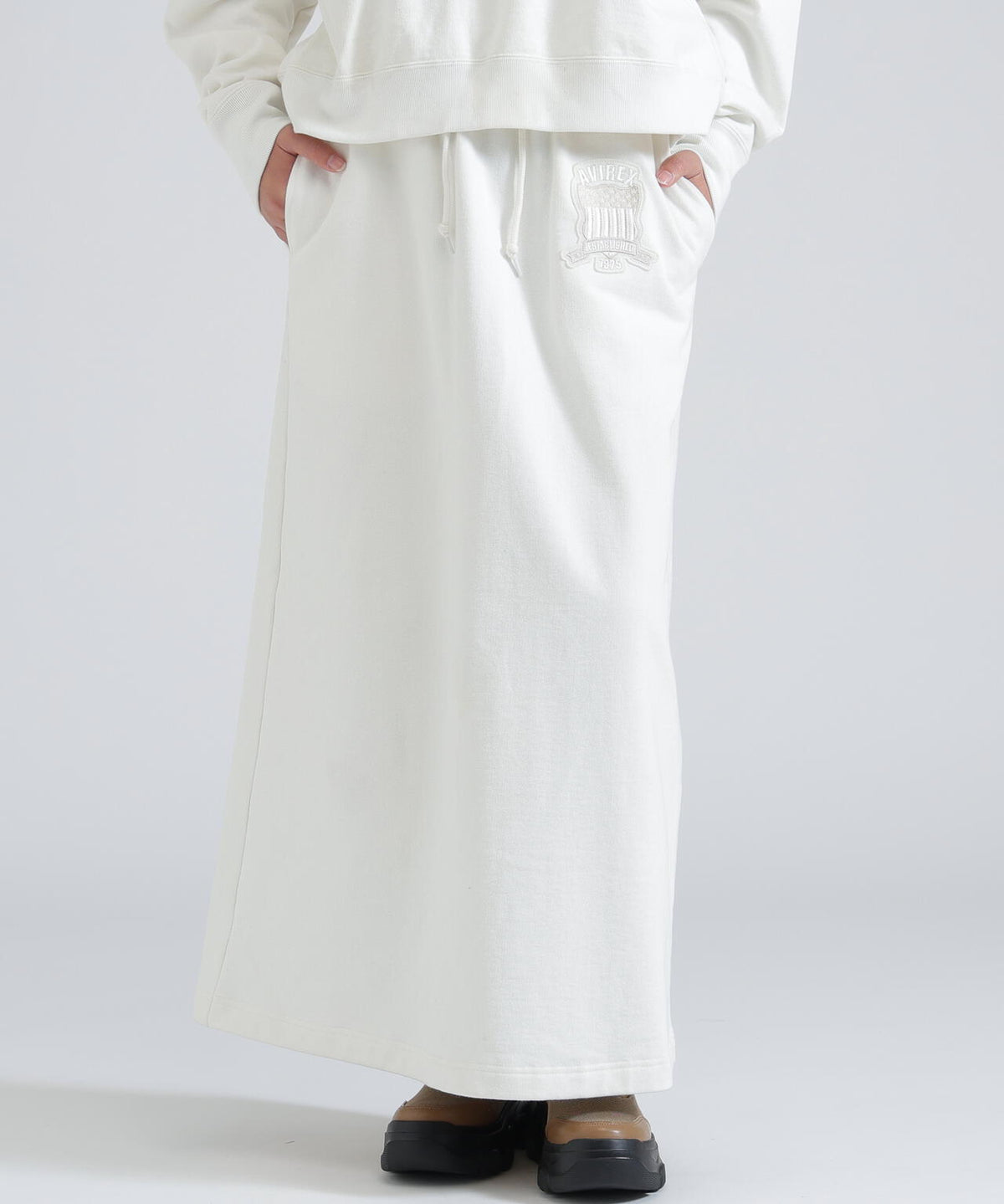 SIGNATURE VARSITY LOGO SWEAT SKIRT