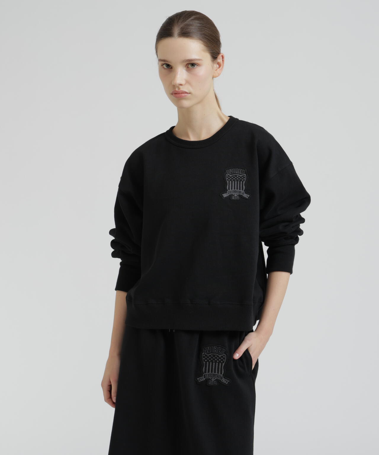 《WOMAN》SIGNATURE VARSITY LOGO SWEAT