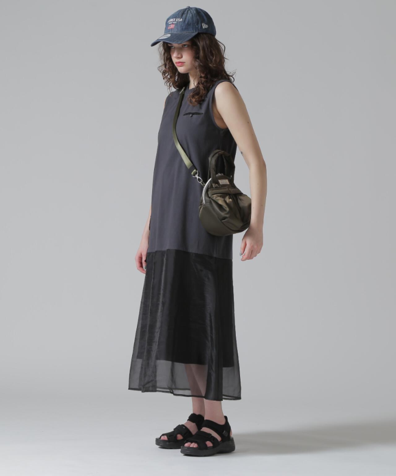 《直営店限定》CIRCLE NYLON BAG
