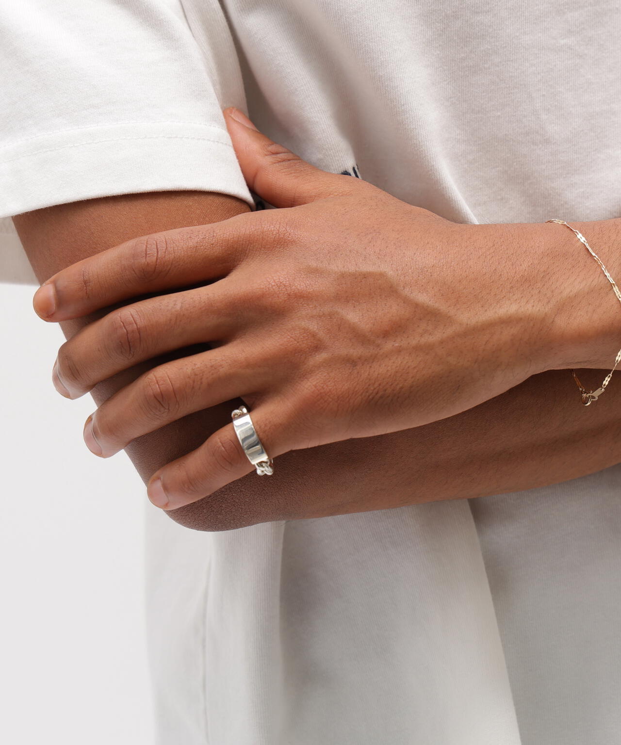 《AVIREX by J.H.M CO.，LTD.》ID RING NARROW