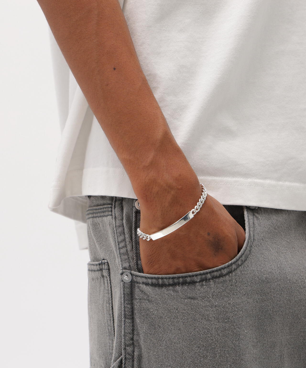 《AVIREX by J.H.M CO.，LTD.》ID BRACELET NARROW