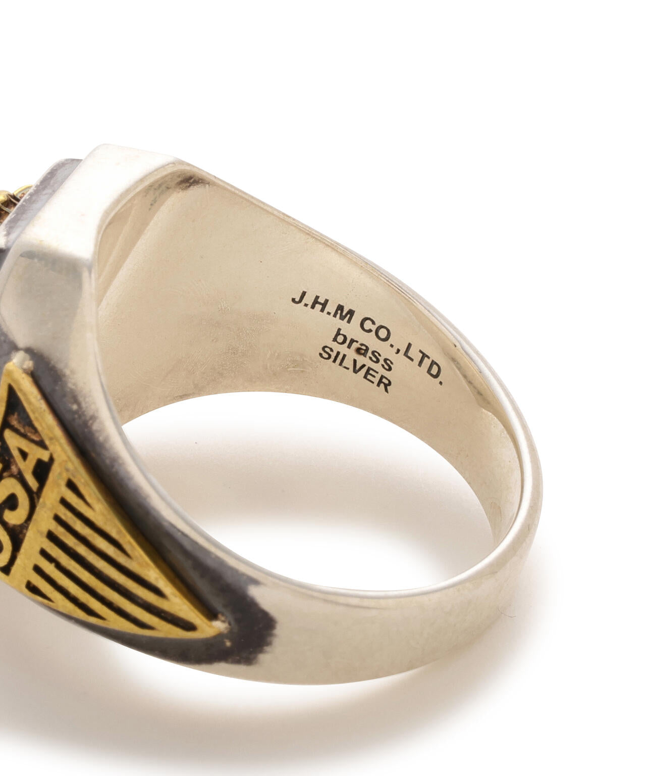 《AVIREX by J.H.M CO.，LTD.》MATERIAL COMBI SIGNET RING ”USAF”