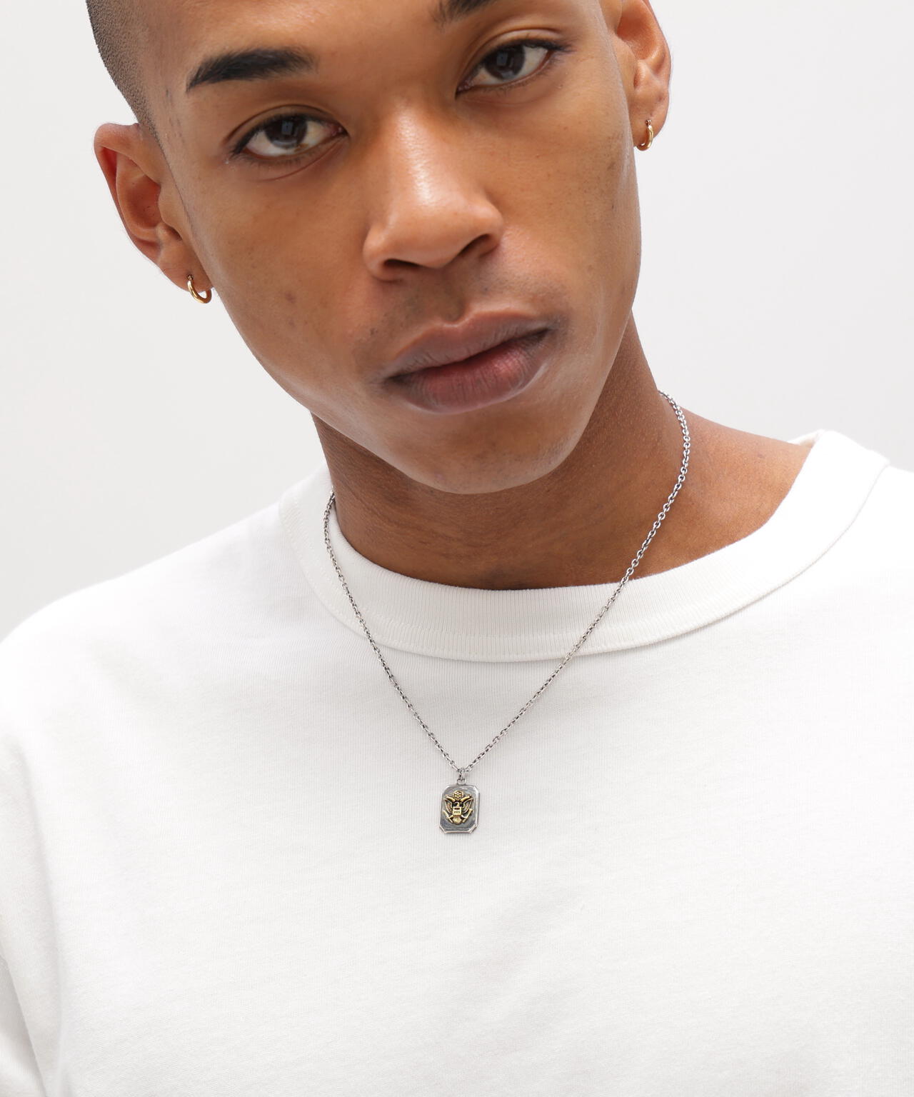《AVIREX by J.H.M CO.，LTD.》MATERIAL COMBI SIGNET NECKLACE ”USAF”