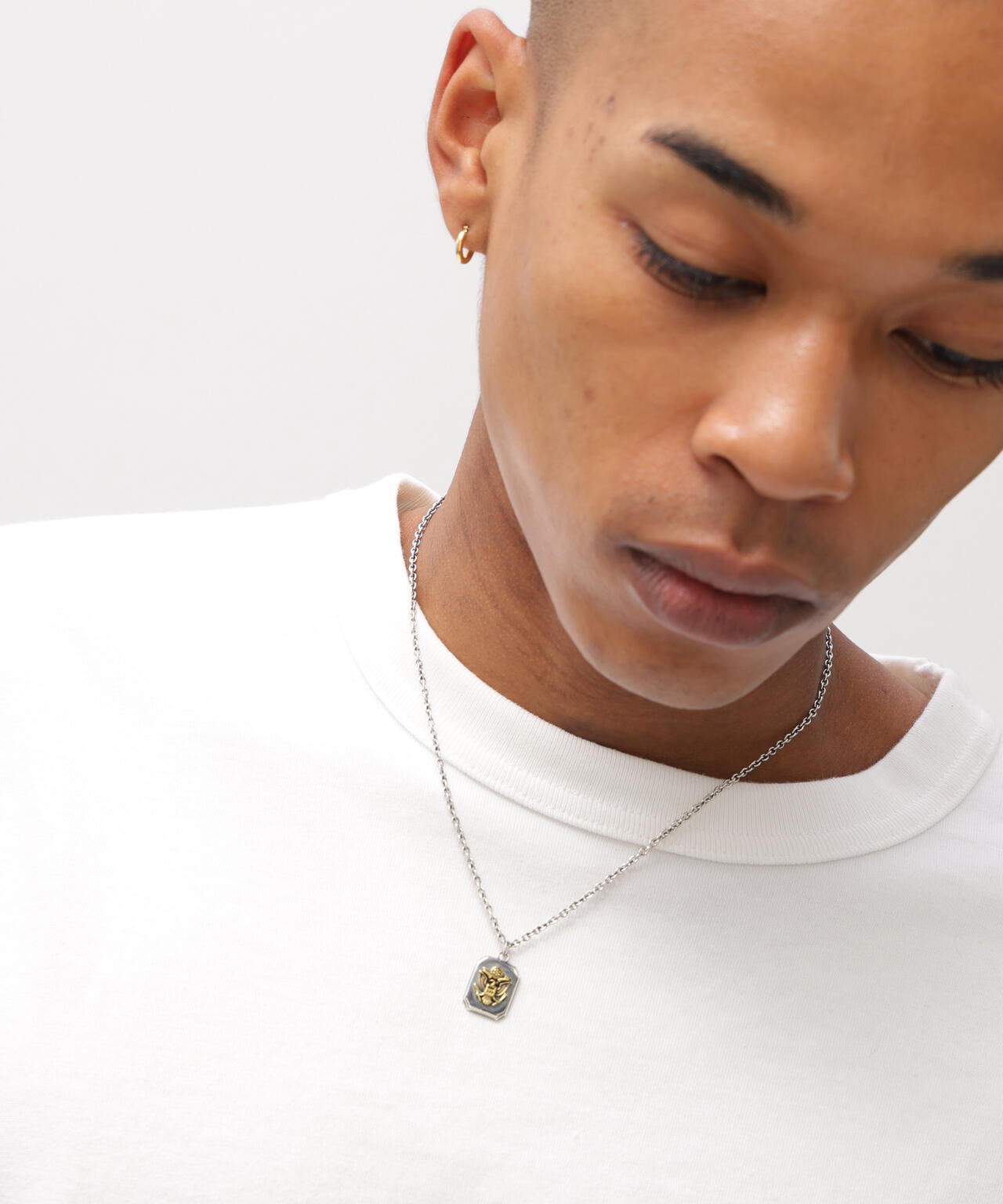 《AVIREX by J.H.M CO.，LTD.》MATERIAL COMBI SIGNET NECKLACE ”USAF”