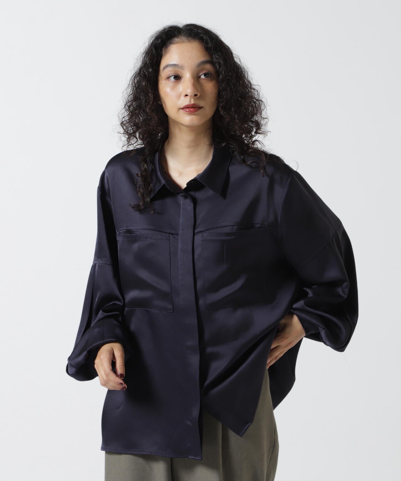 MANOF/マノフ/OUT POCKET SATIN SHIRTS