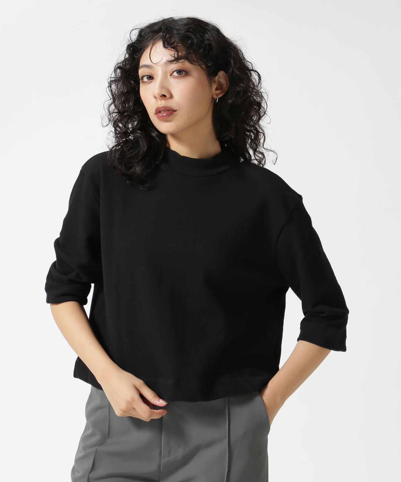 MANOF/マノフ/BACK OPEN CUT TOPS