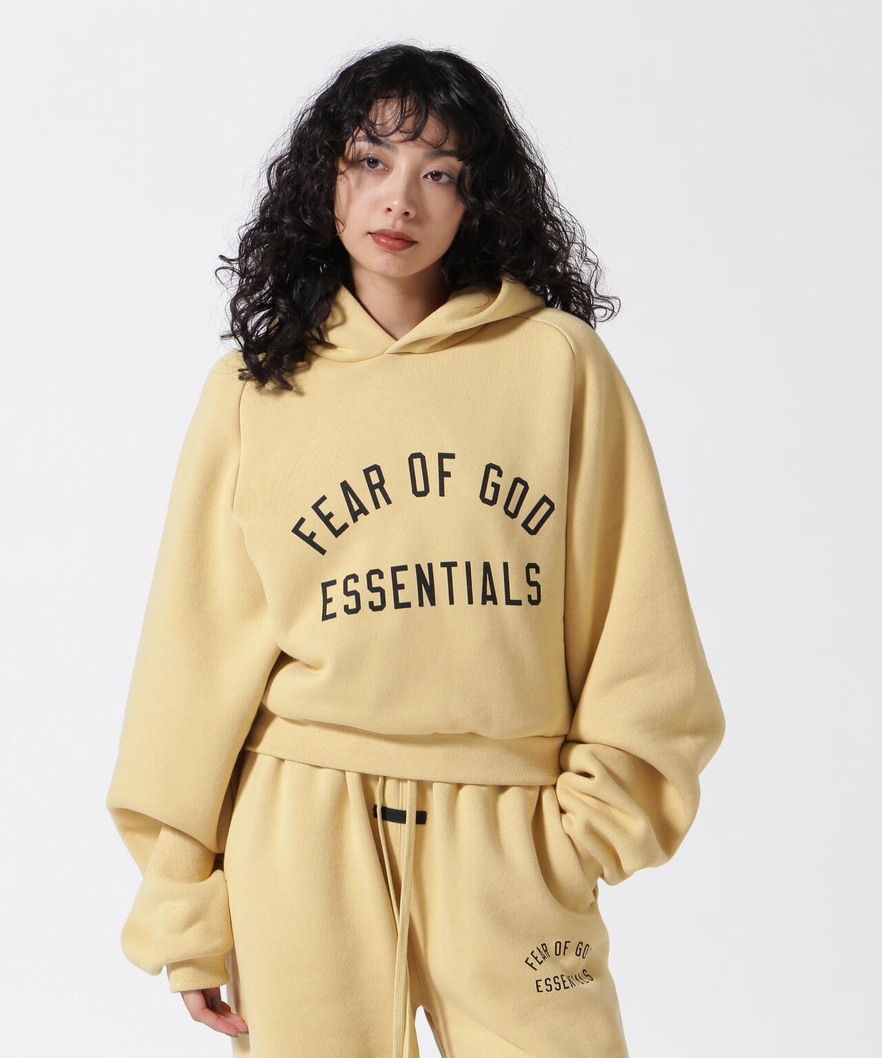 Fear of God ESSENTIALS/FOG エッセンシャルズ/【WOMENS】FLEECE CROPPED HOODIE