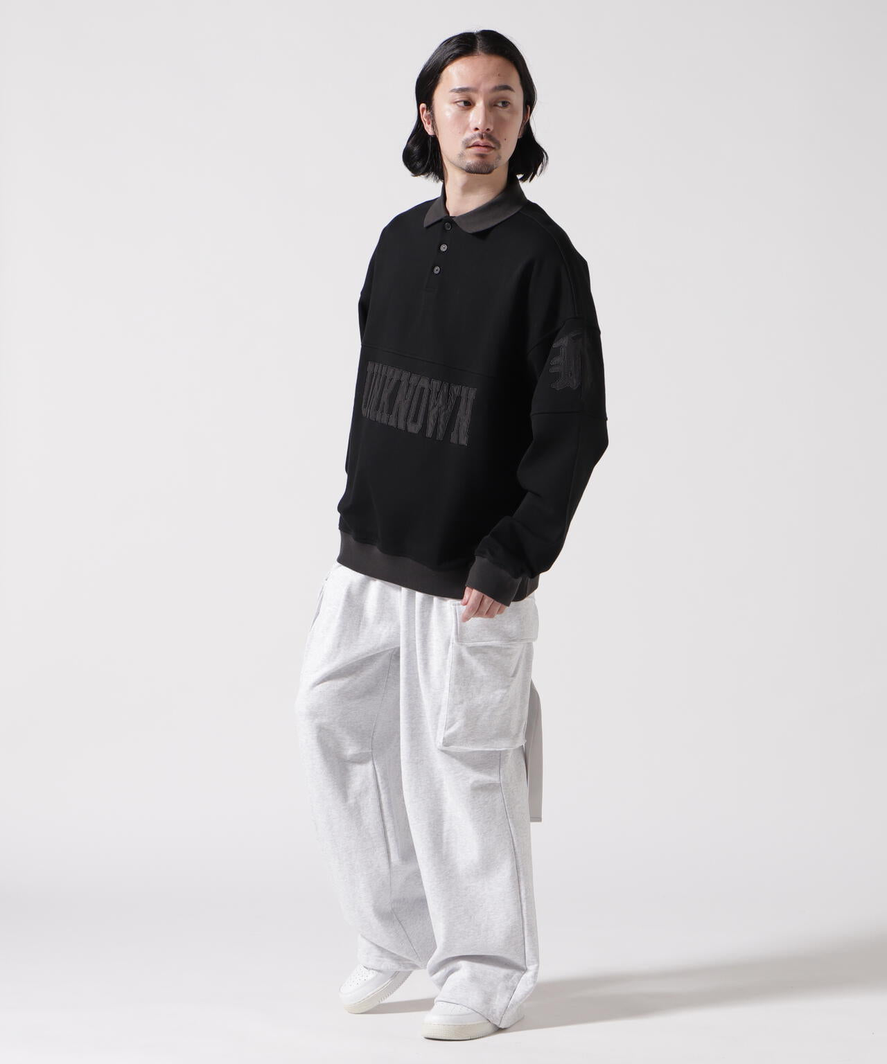 UNKNOWN LONDON/アンノウンロンドン/COLLARED CREWNECK  SWEAT