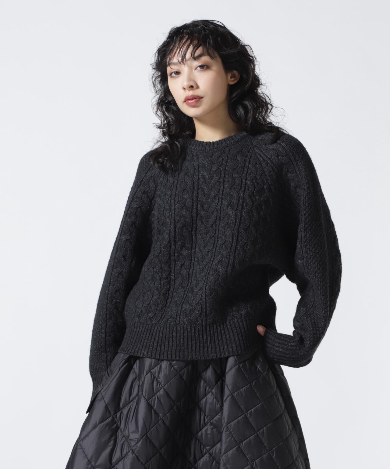 MANOF/マノフ/SHOULDER TUCK CABLE KNIT
