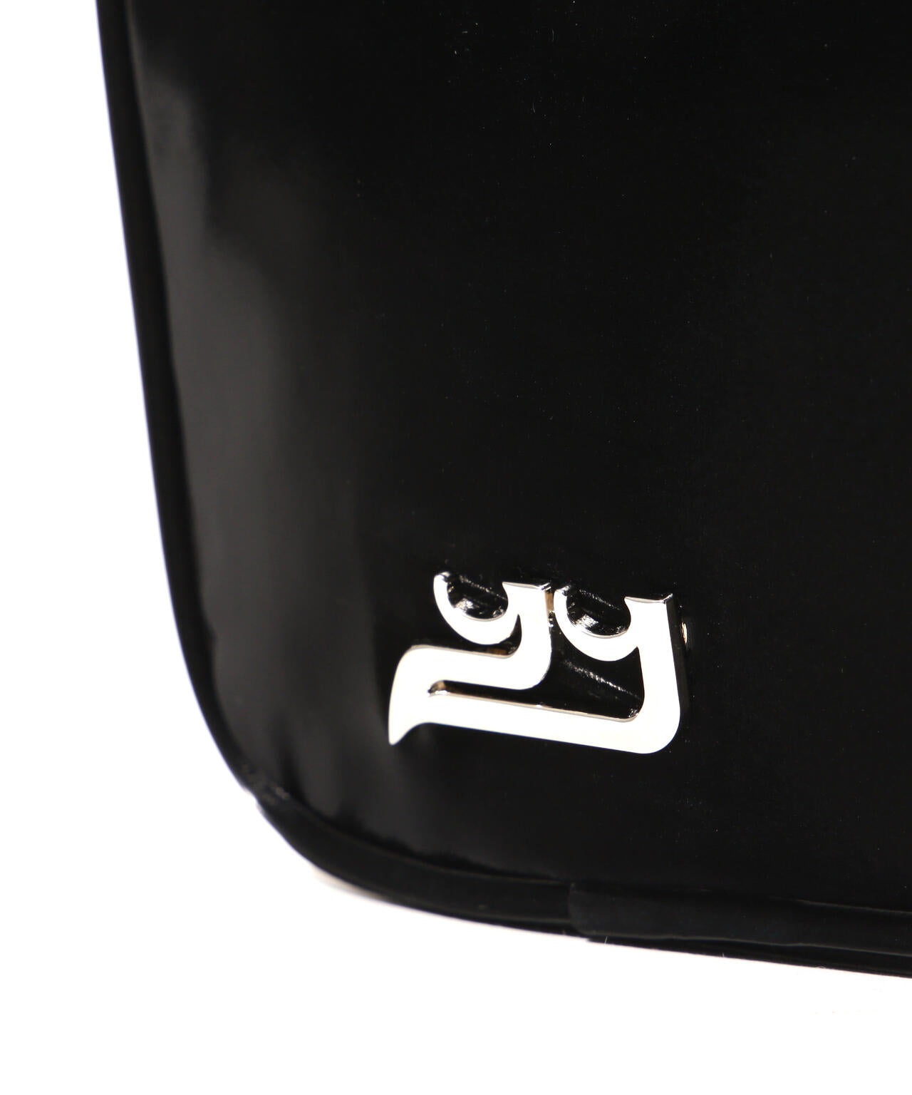YIE YIE/イエイエ/LUKE CROSSBODY BAG