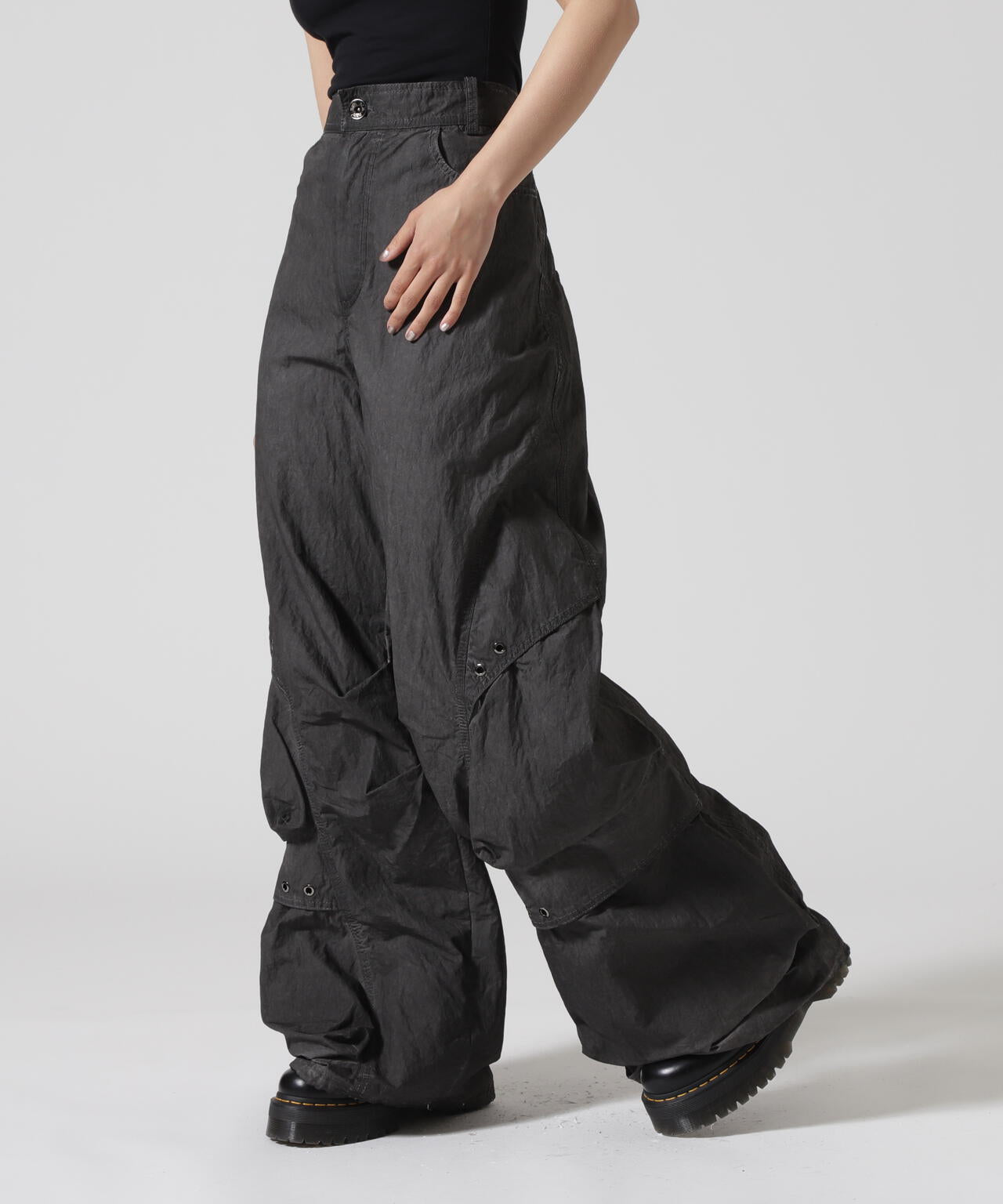 BLR/ビーエルアール/DYED MILTI - P NYLON PARACHUTE PANTS