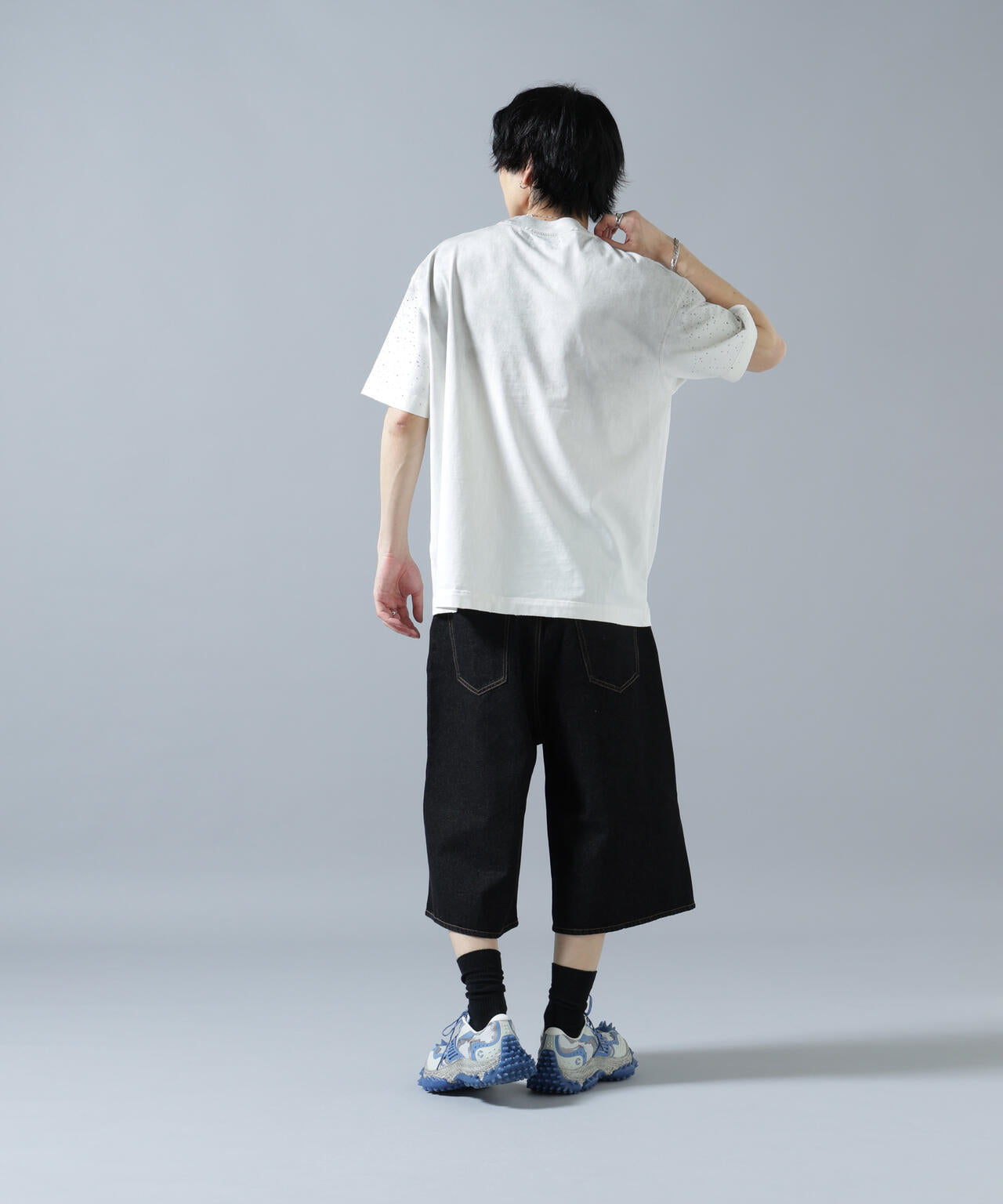 H:180cm C:88cm W:69cm H:90cm 着用サイズ：L