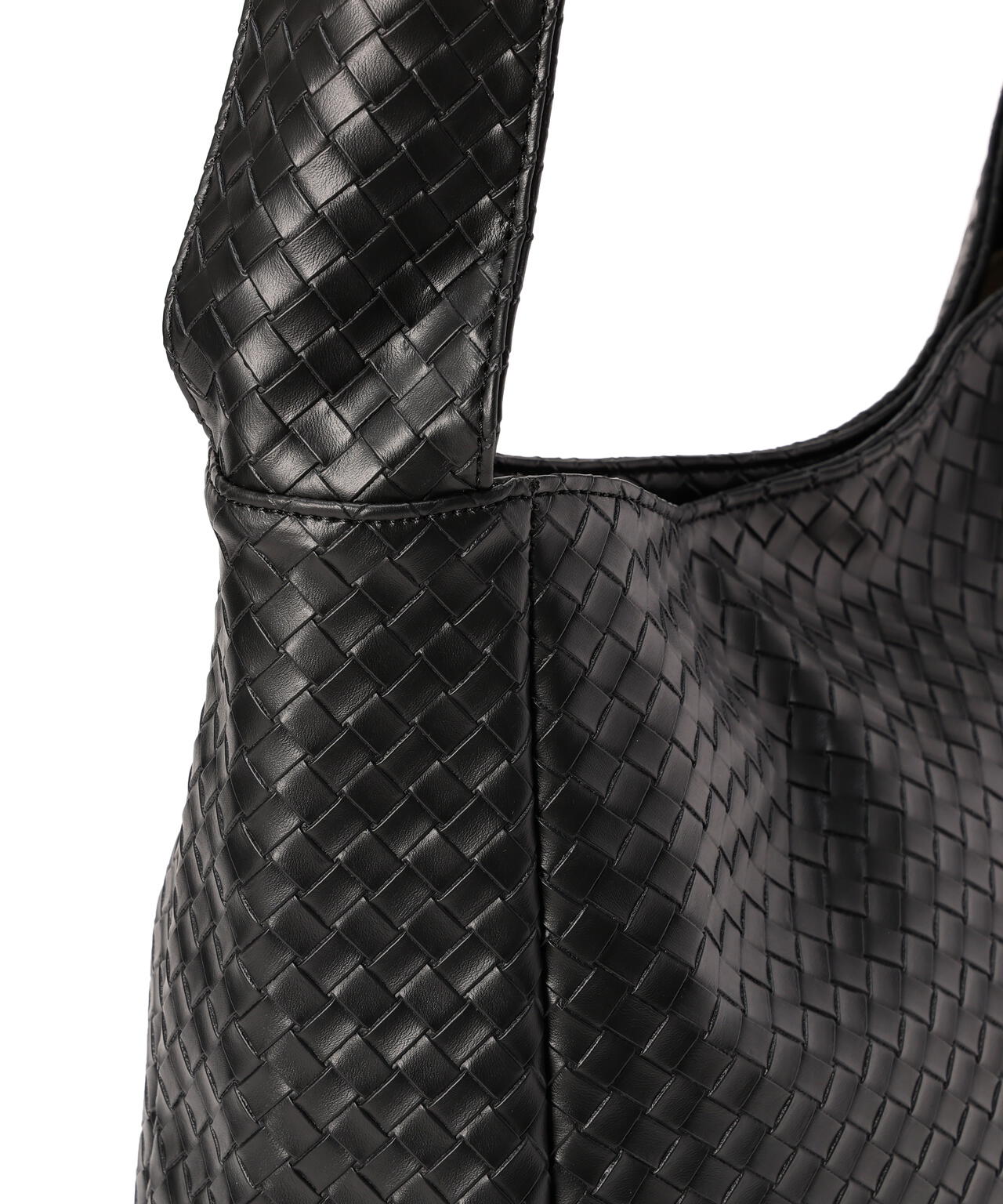 DankeSchon/ダンケシェーン/FAUX LEATHER WOVEN BAG