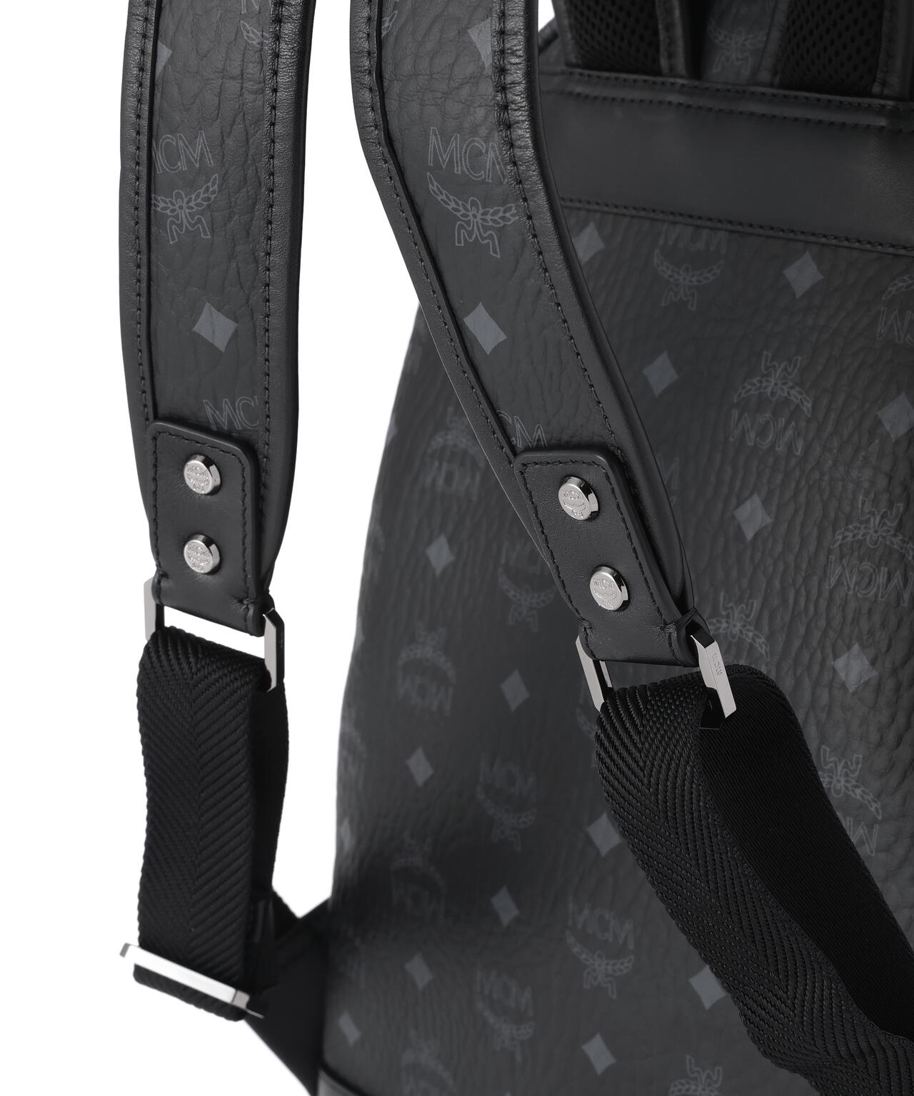 MCM/エムシーエム/Stark SideStuds Backpack SML MED
