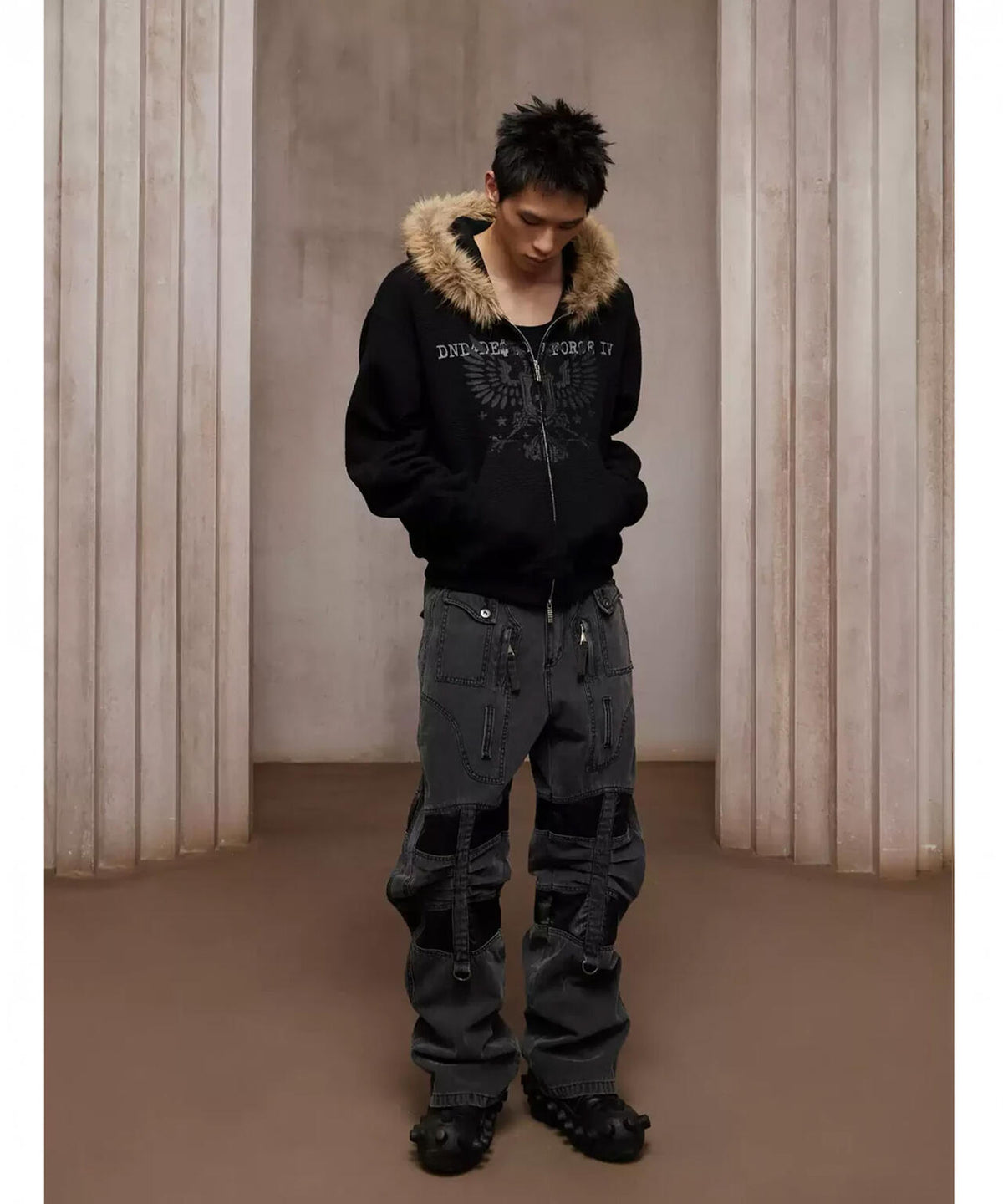 DND4DES/ディーエヌディーフォーデス/Washed Paneled Strap-Tacked Jeans