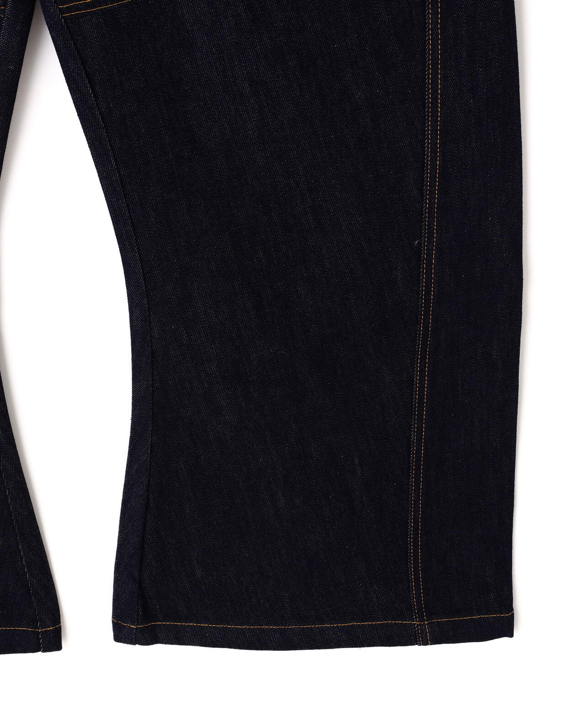 DND4DES/ディーエヌディーフォーデス/Avant-Garde Curved Button Raw Denim Jeans