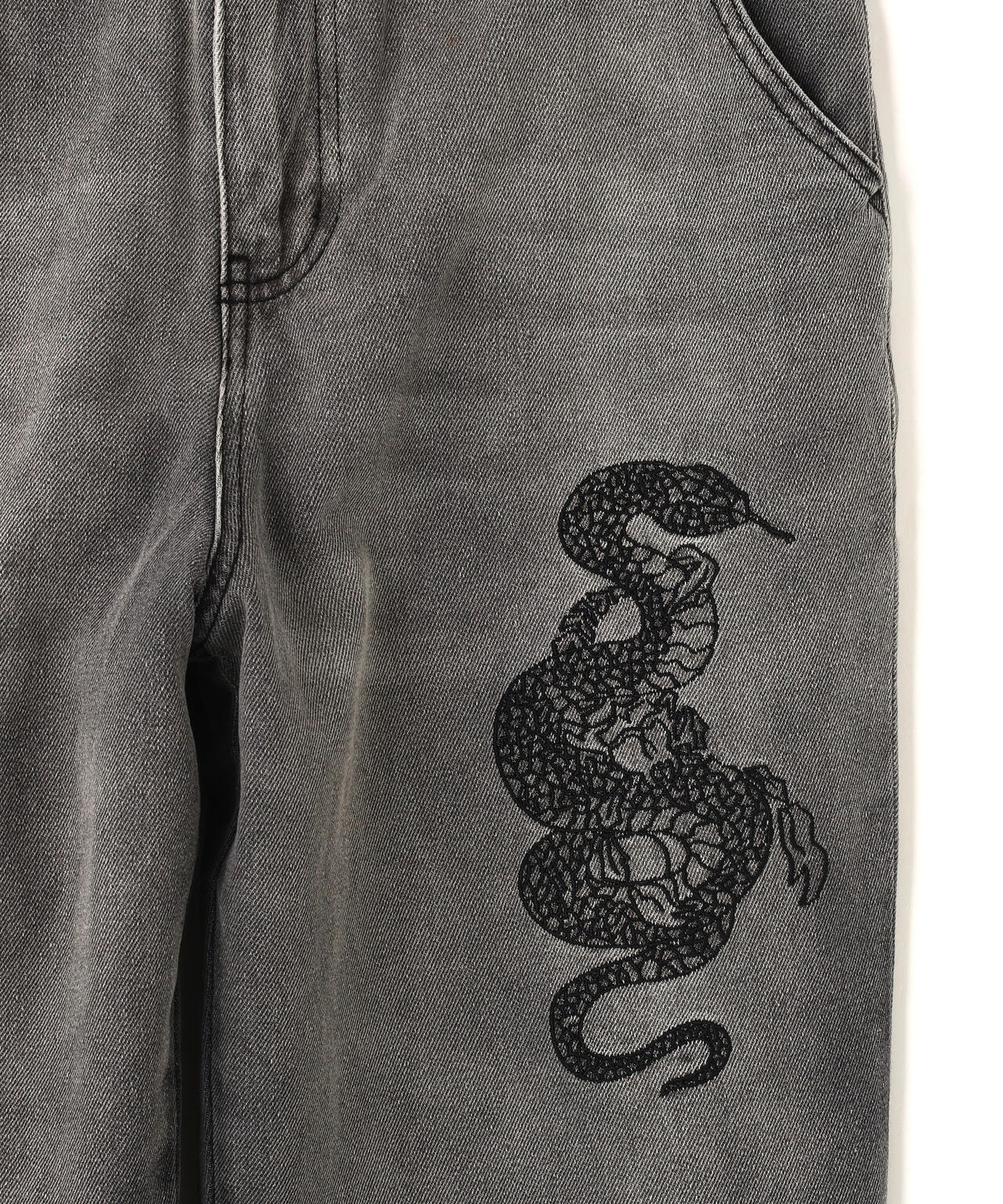 gibous/ギボス/snake scorpion smokey