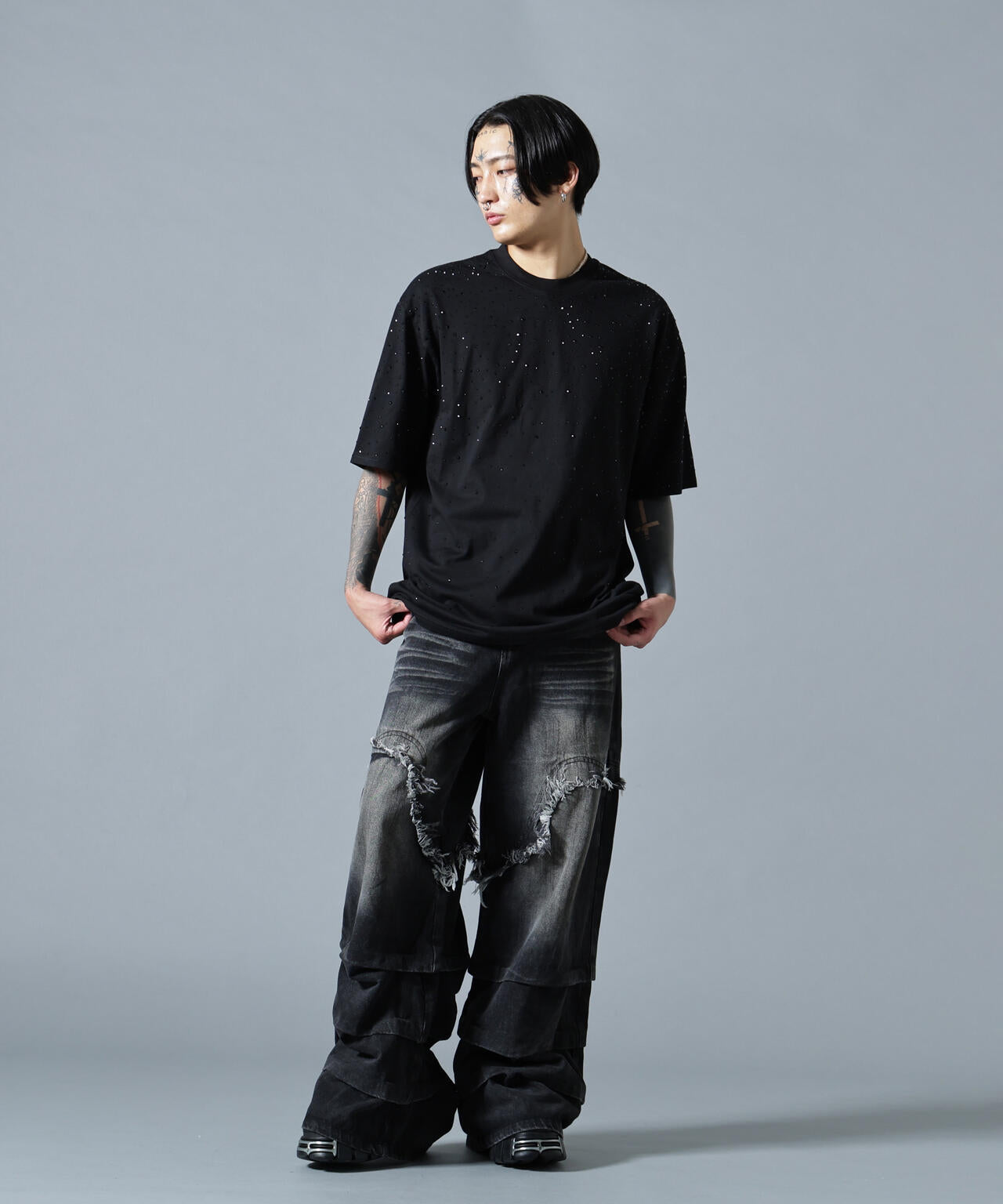 180cm B:87 W:66 H:84 着用サイズ：L