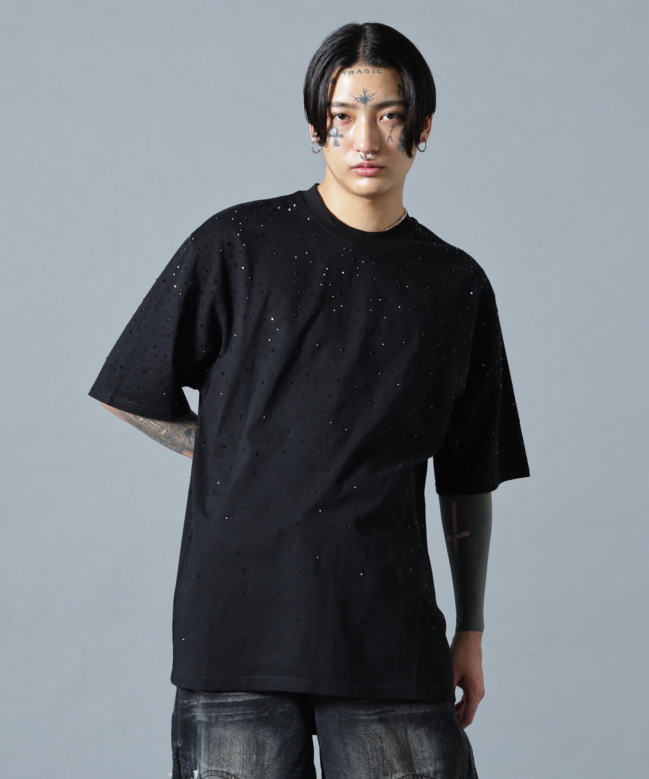 180cm B:87 W:66 H:84 着用サイズ：L