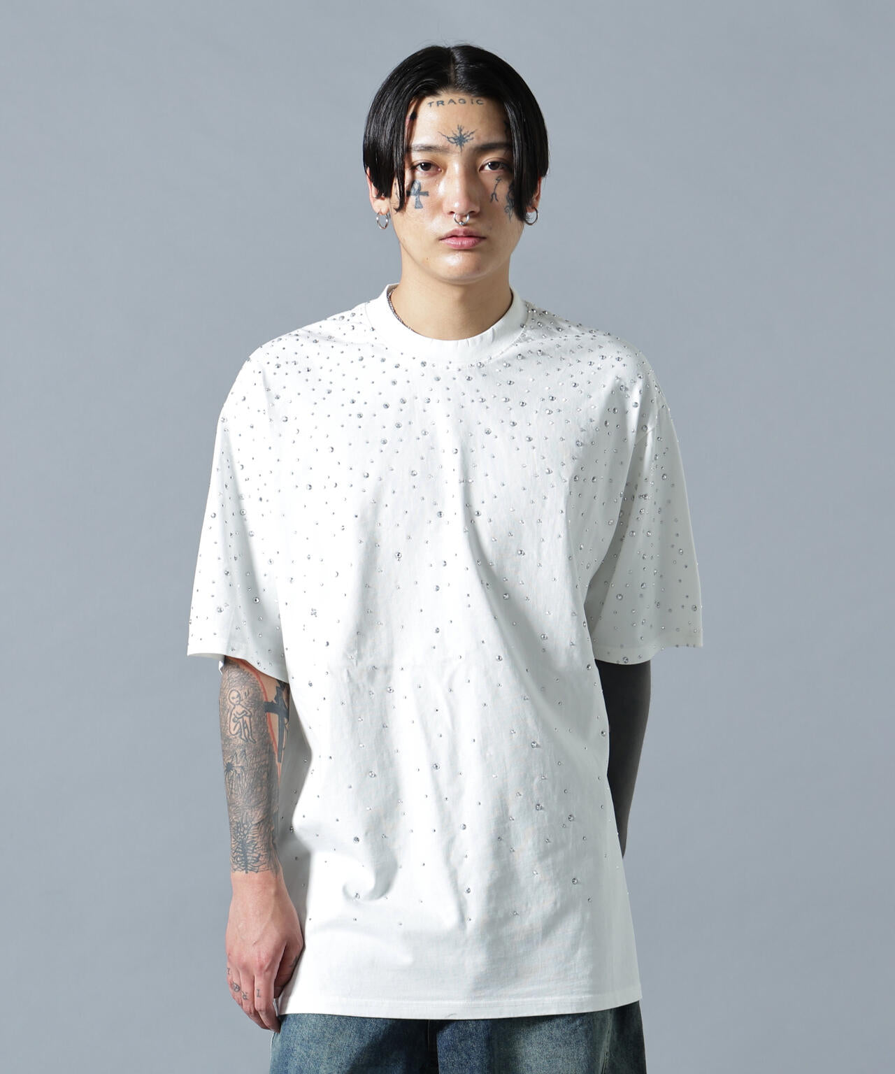 180cm B:87 W:66 H:84 着用サイズ：L