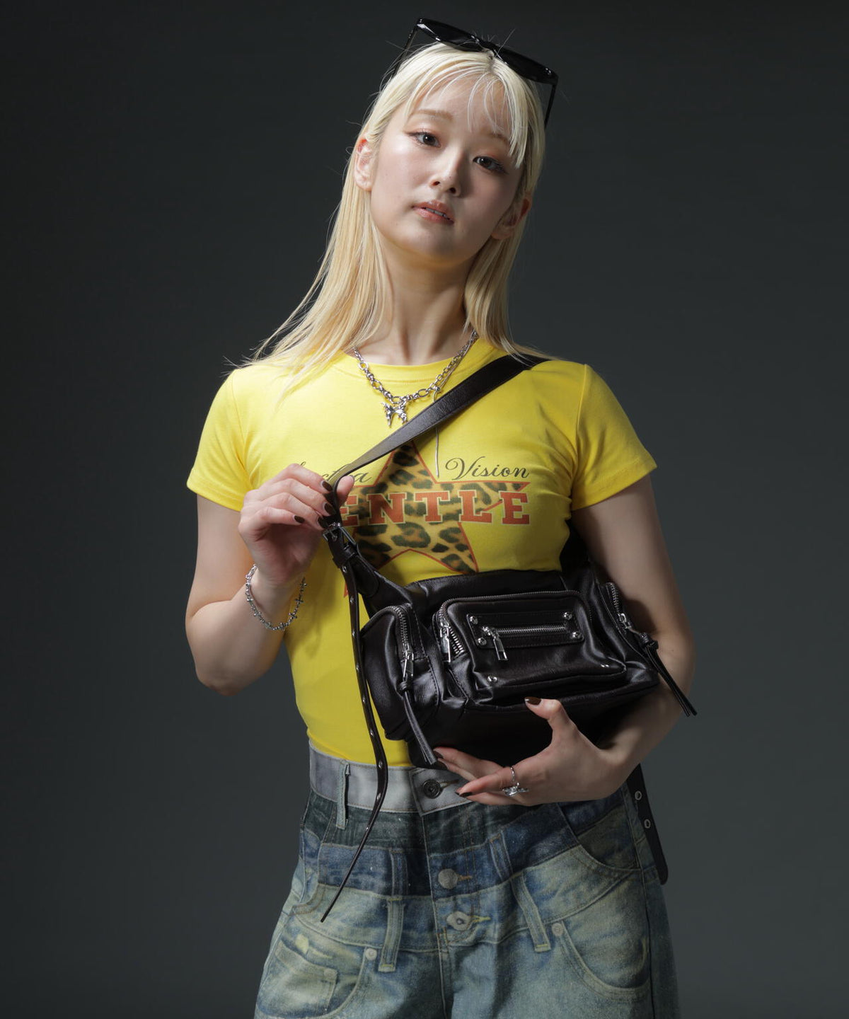 MAVYTH/メヴィス/MULTI POCKET SHOULDER BAG