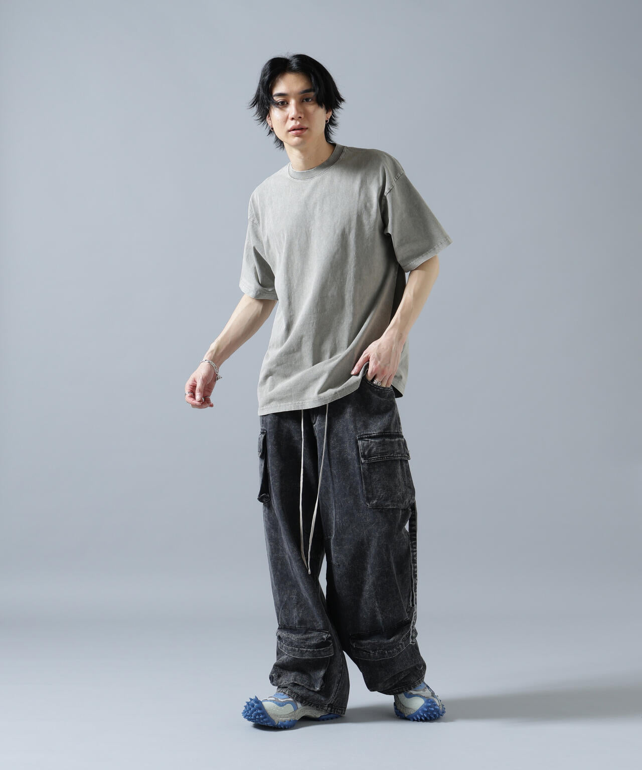 H:180cm C:88cm W:69cm H:90cm 着用サイズ：L