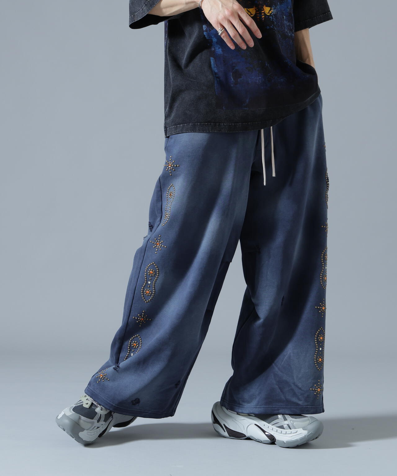 DankeSchon/ダンケシェーン/STUDS SWEAT BAGGY PANTS