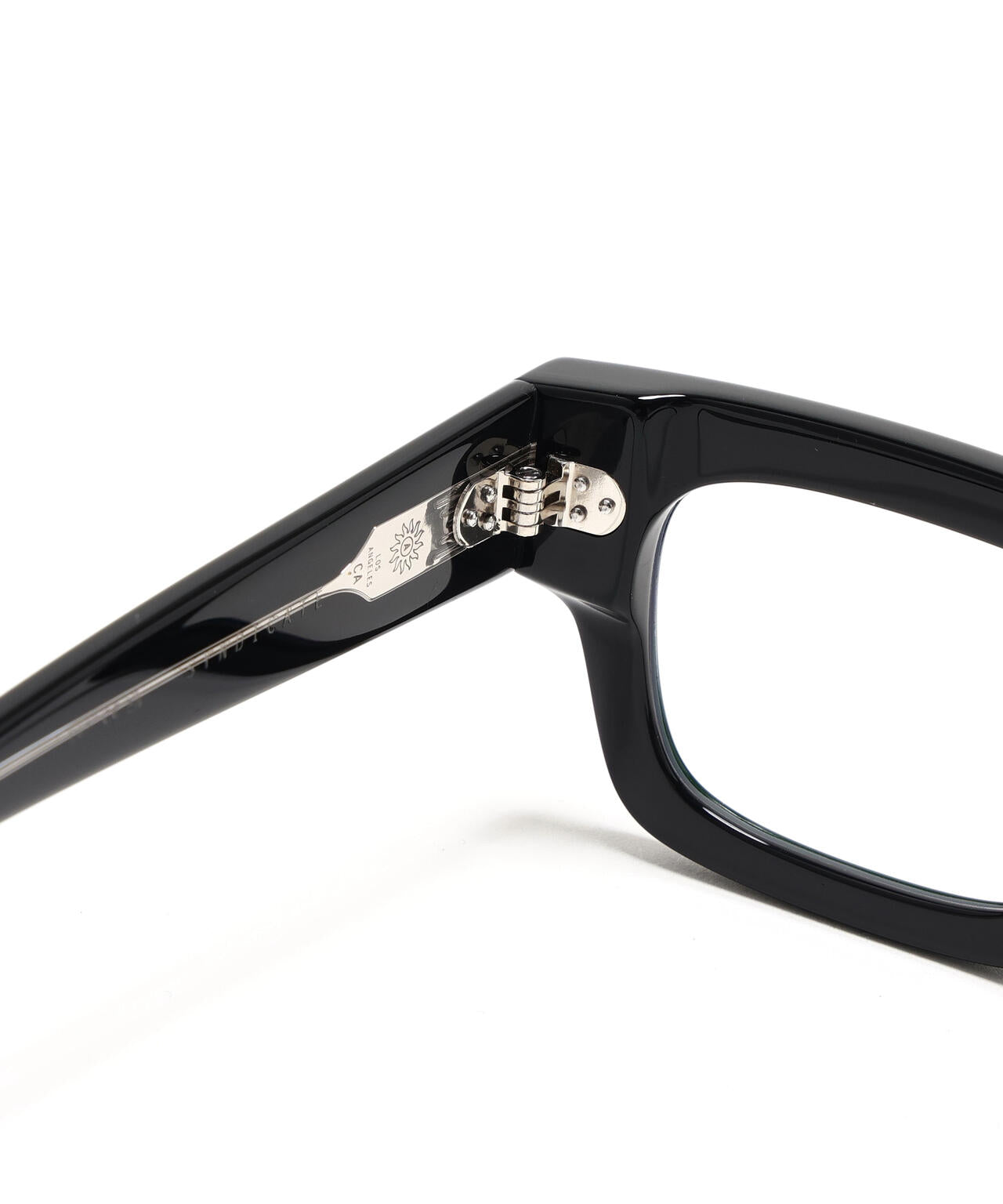 AKILA/アキラ/SYNDICATE Black/Clear