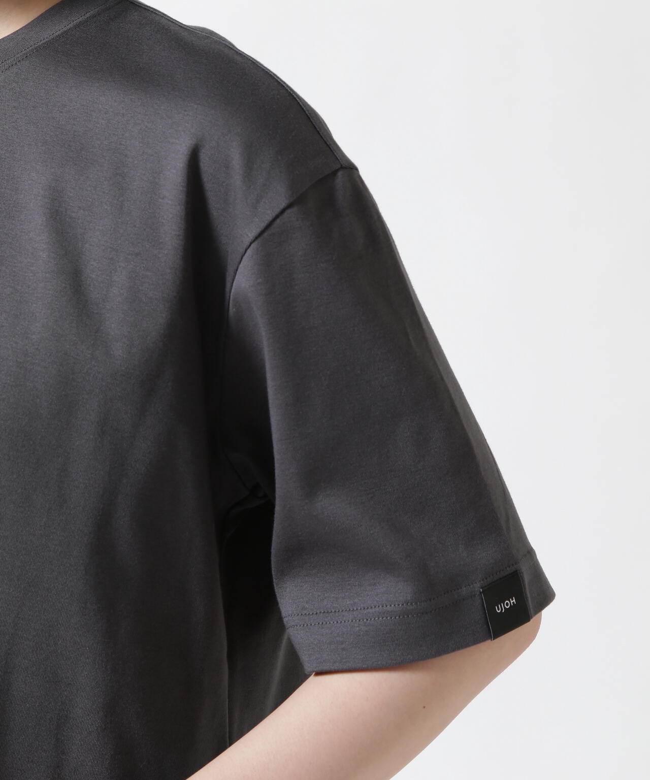 UJOH(ウジョー)　別注Curve Hem Half Sleeve Tシャツ