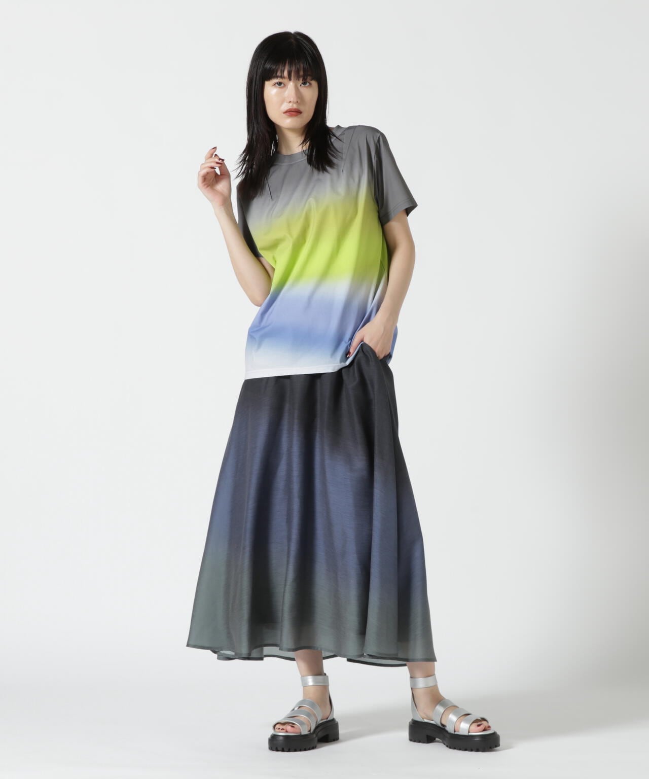 AULA AILA（アウラ アイラ）別注グラデーションTシャツ