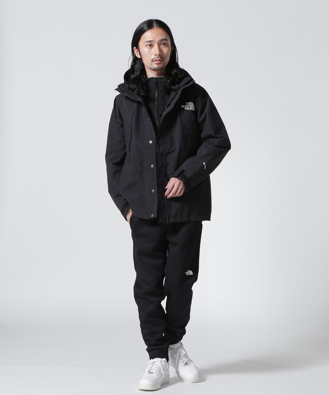 THE NORTH FACE(ザ・ノース・フェイス)　Mountain Light Jacket