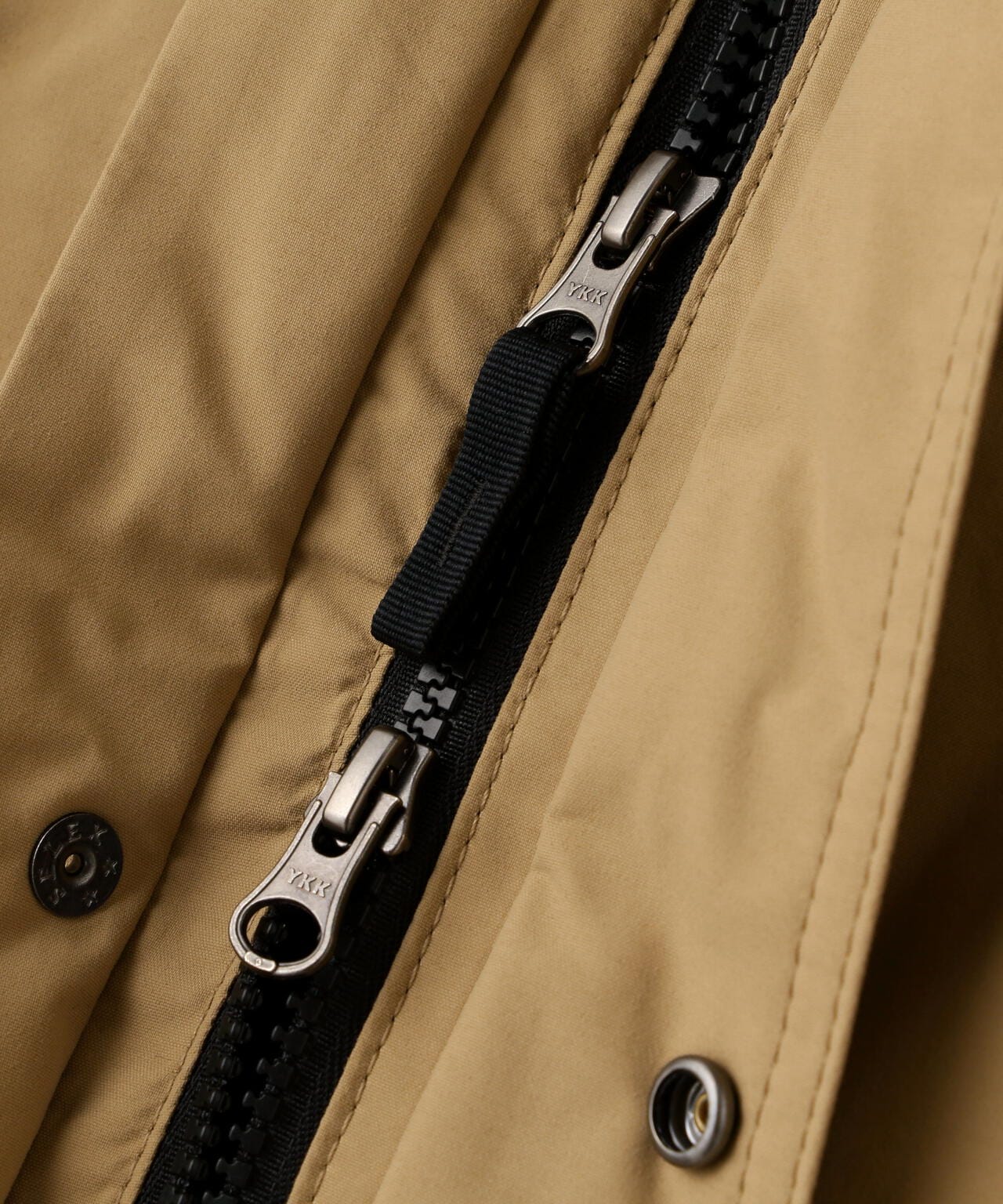 THE NORTH FACE(ザ・ノース・フェイス)　Mountain Light Jacket