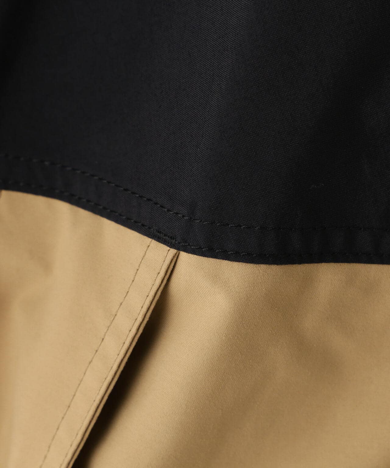 THE NORTH FACE(ザ・ノース・フェイス)　Mountain Light Jacket