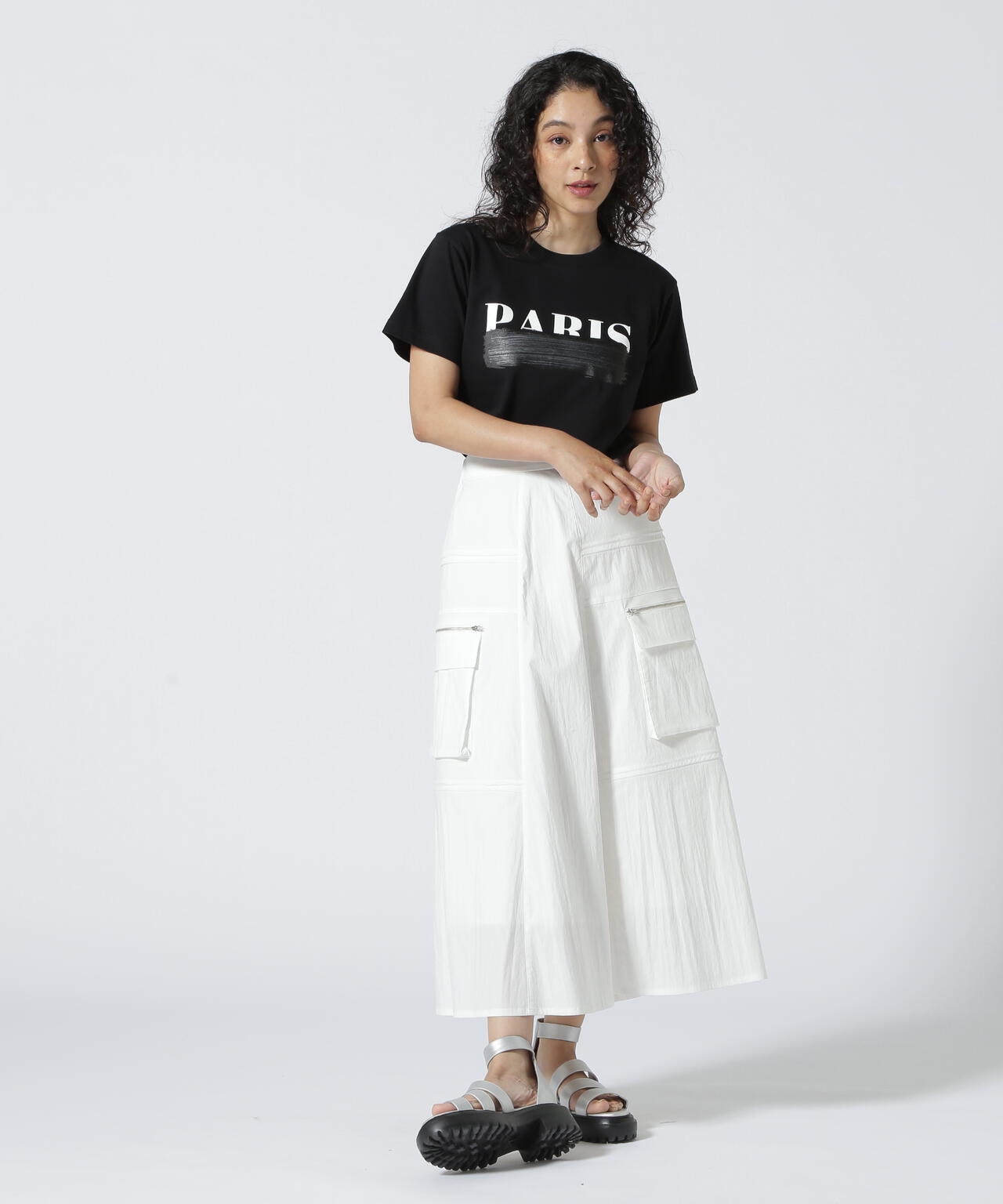 DROIT BELLO（ドロイトベロ）ブラッシュPARIS Tシャツ