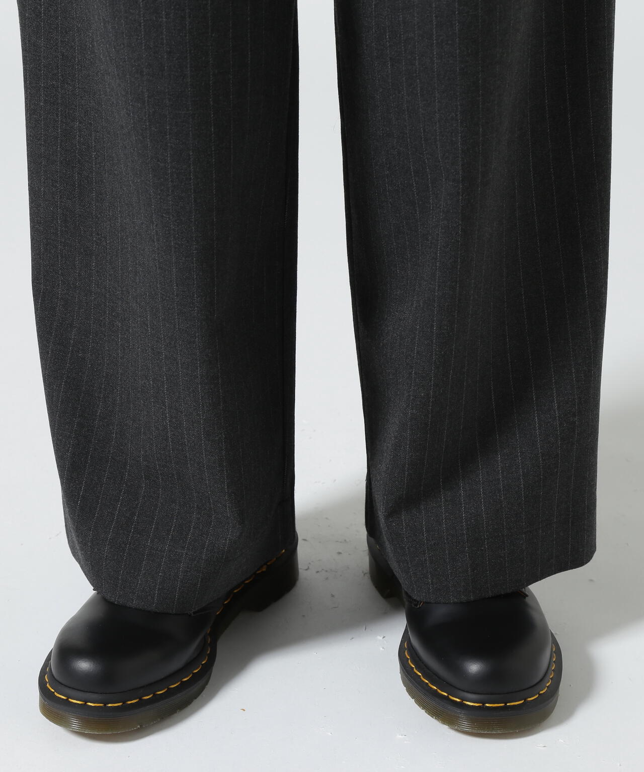 DROIT BELLO（ドロイトベロ）Straight Tuck Salopette