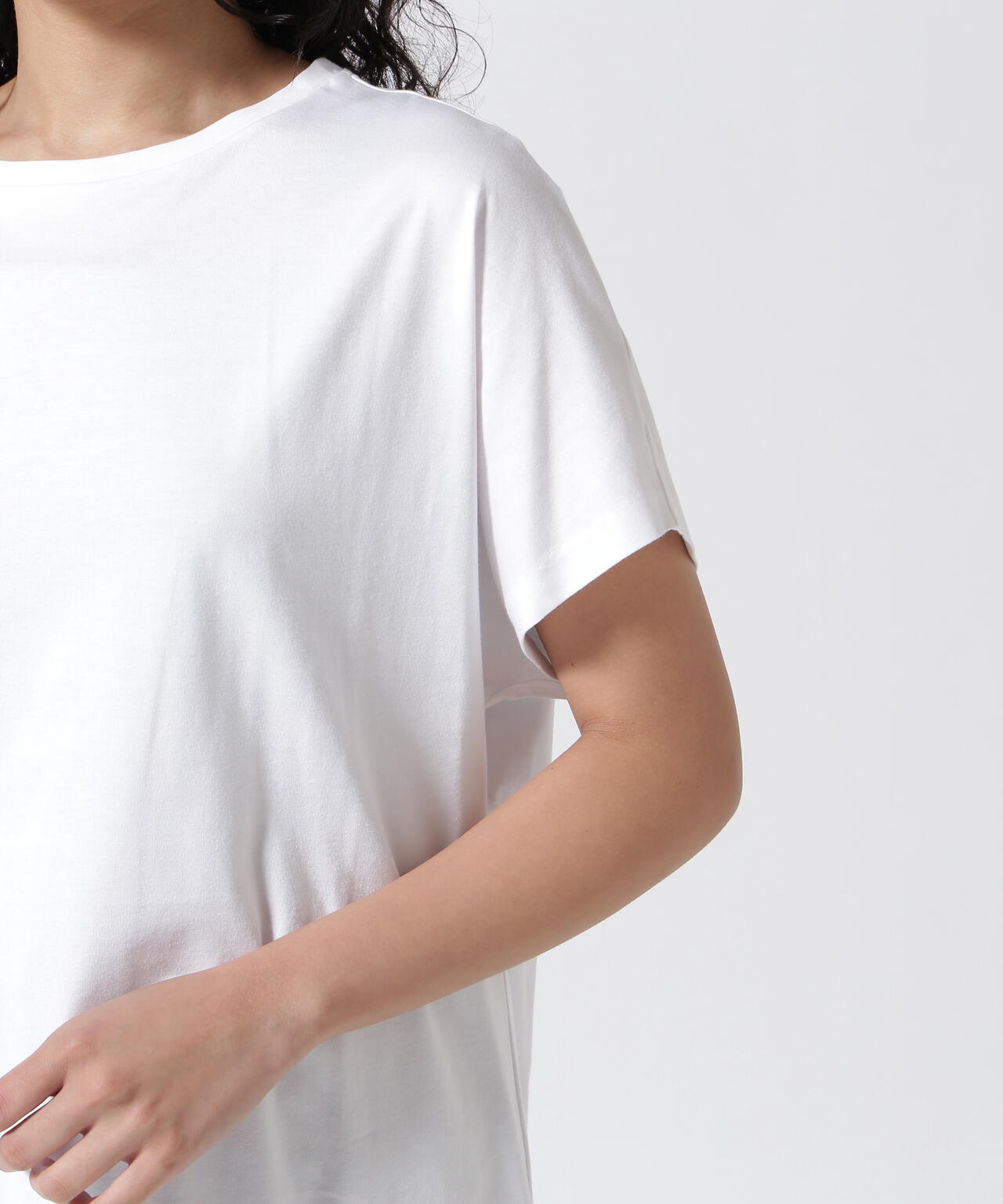 ATON (エイトン) SUVIN 60/2 CAP SLEEVE T-SHIRT