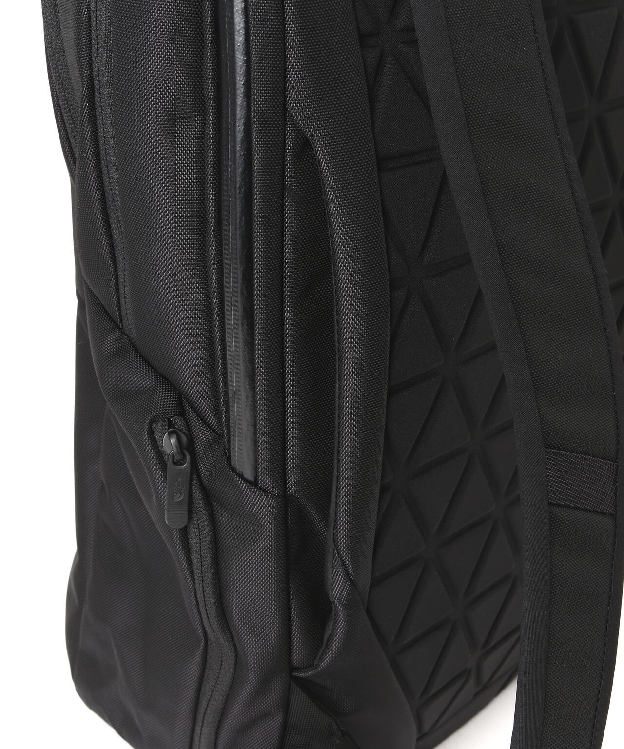THE NORTH FACE(ザ・ノース・フェイス)Shuttle Daypack NM82329