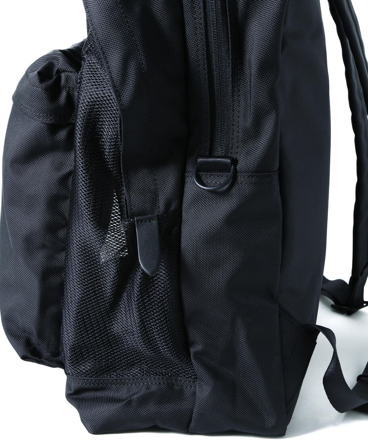 SLOW(スロウ)ballistic air mesh daypack L 866S02L