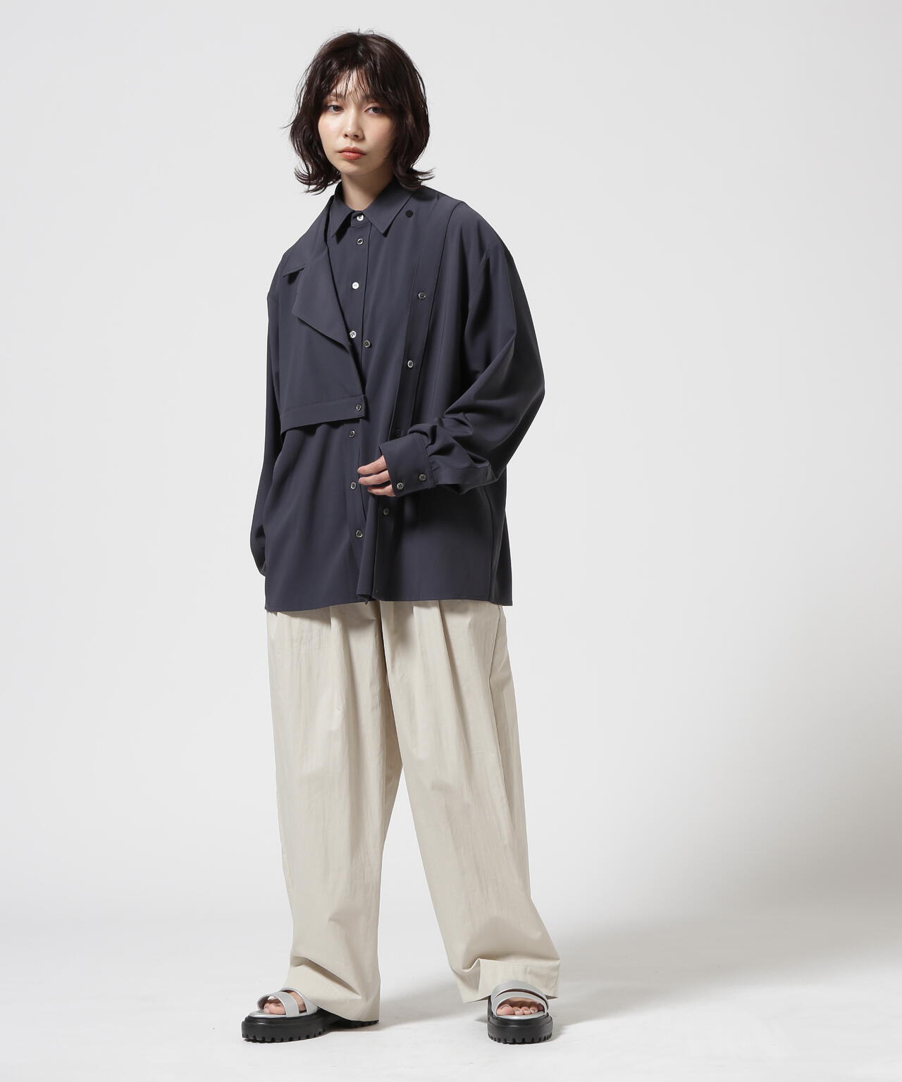 DROIT BELLO（ドロイトベロ）2Tuck Easy Pants