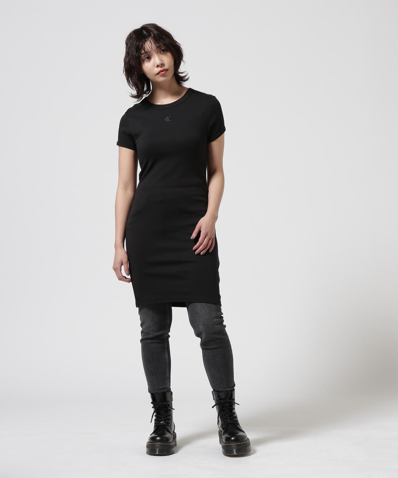 Calvin Klein（カルバンクライン）ショートスリーブカットソーワンピース