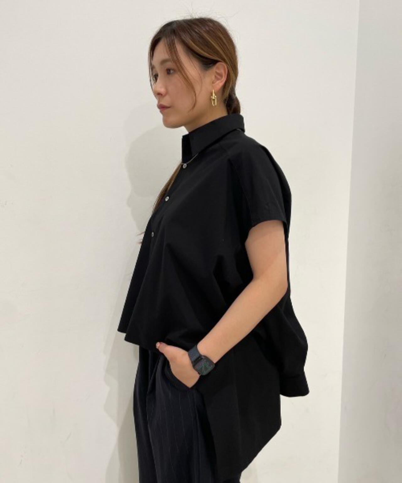 UJOH(ウジョー)　Slit sleeve 別注シャツ